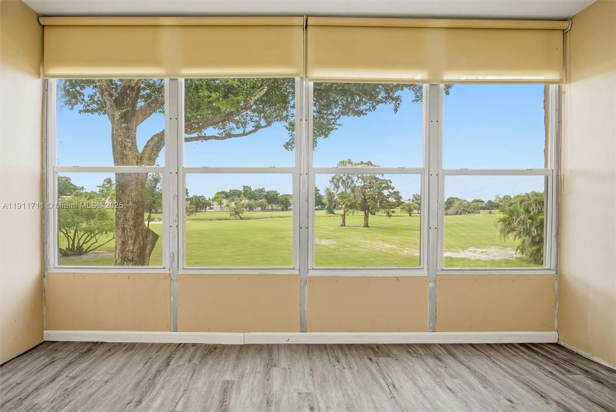 Property Slideshow image 6 of 34 | 1035 country club dr 208, Margate, FL, 33063