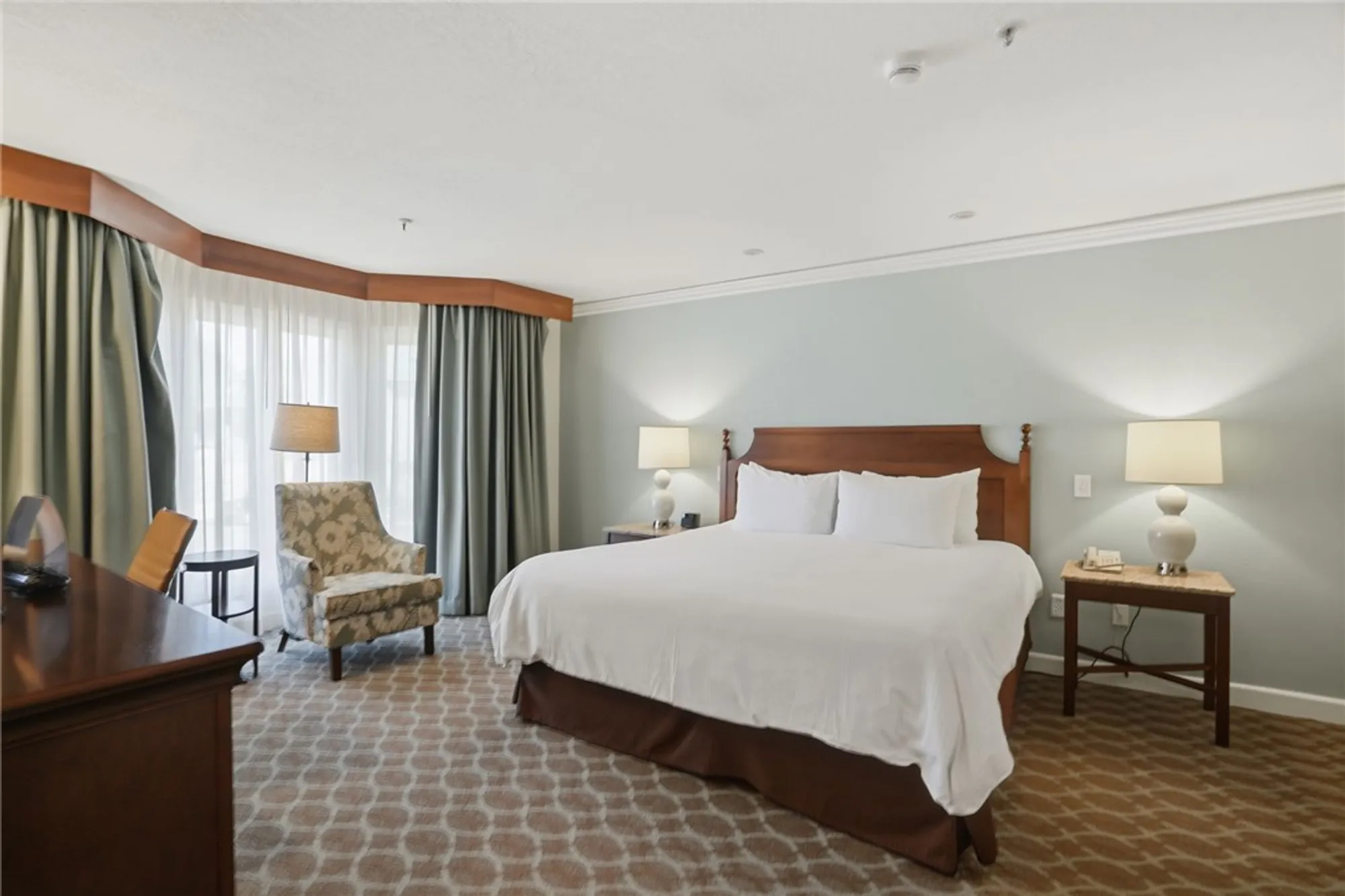 Property Slideshow image 12 of 40 | 513 richmonds ordinary, Williamsburg, VA, 23185