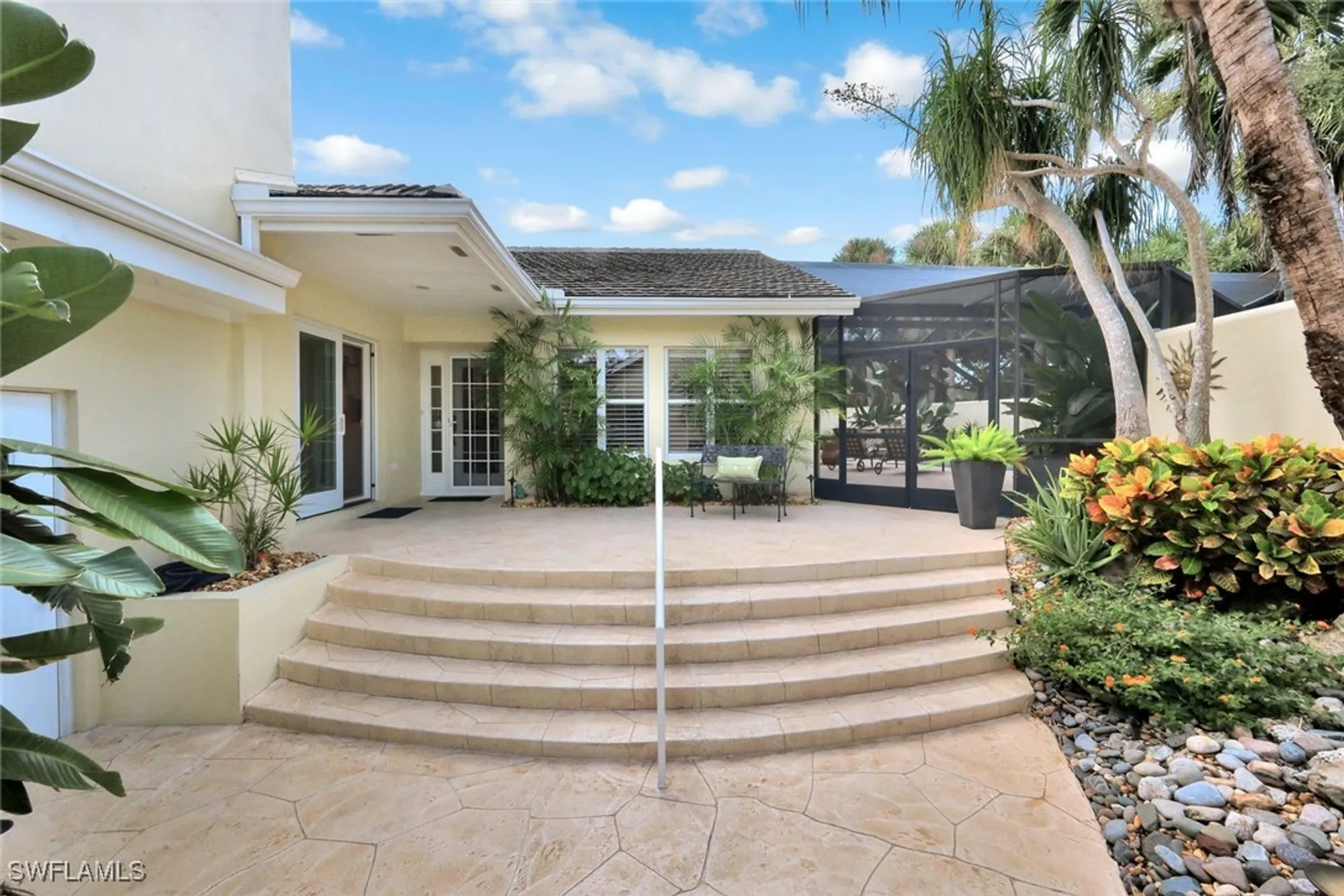 Property Slideshow image 7 of 50 | 3153 greenflower ct, Bonita Springs, FL, 34134