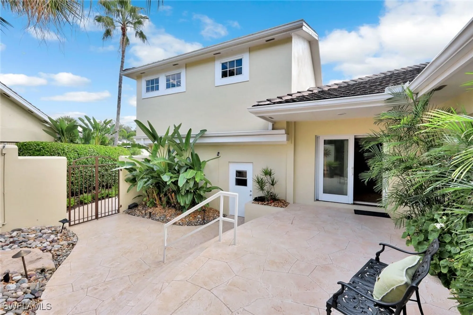 Property Slideshow image 8 of 50 | 3153 greenflower ct, Bonita Springs, FL, 34134