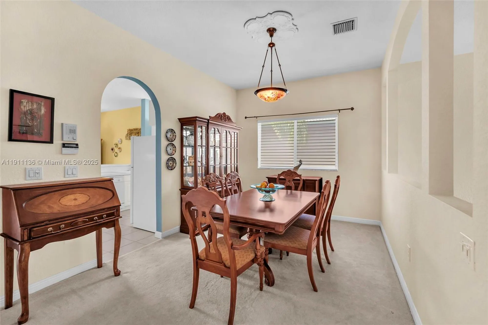 Property Slideshow image 15 of 55 | 7921 exeter blvd 202, Tamarac, FL, 33321