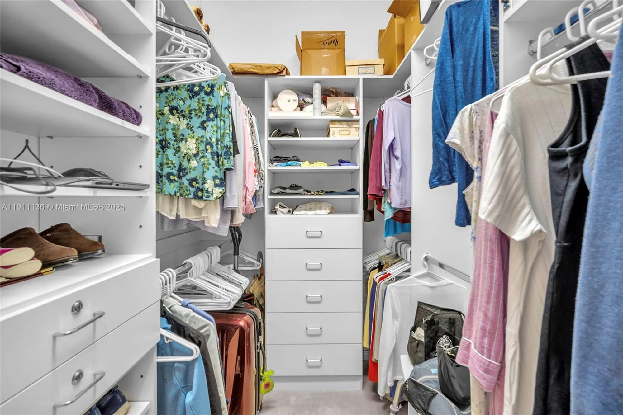 Property Slideshow image 25 of 55 | 7921 exeter blvd 202, Tamarac, FL, 33321