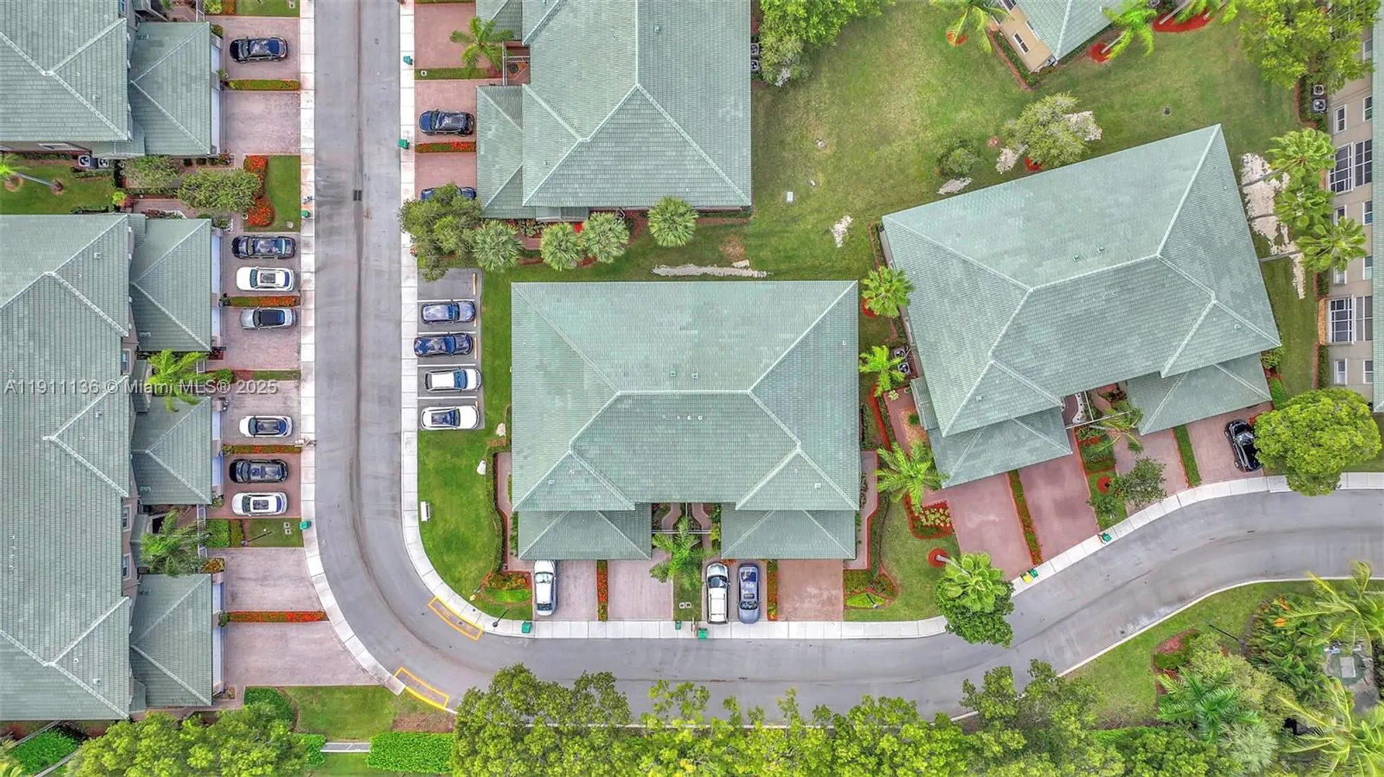 Property Slideshow image 53 of 55 | 7921 exeter blvd 202, Tamarac, FL, 33321