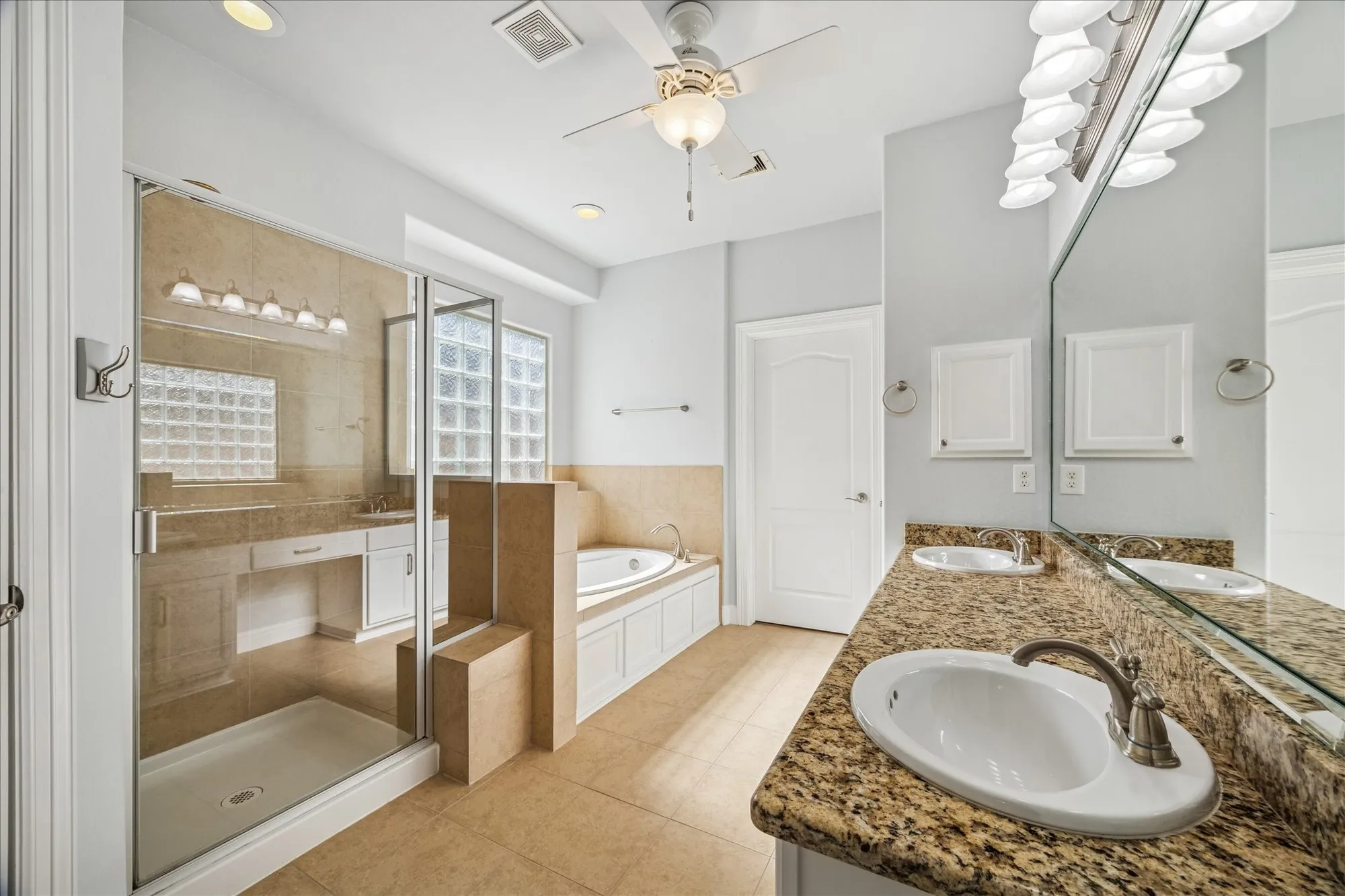 Property Slideshow image 12 of 26 | 1668 cecina st, League City, TX, 77573