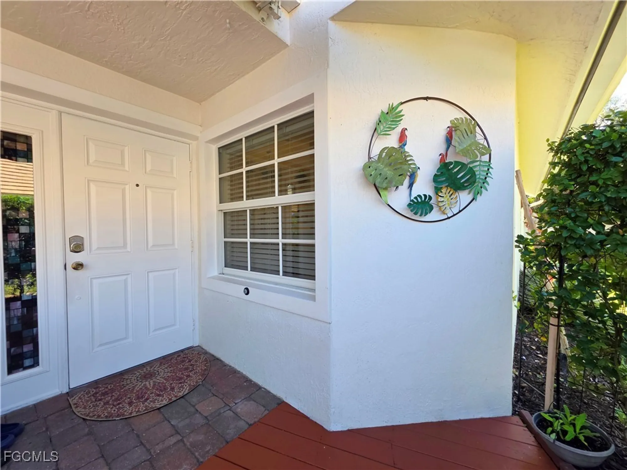 Property Slideshow image 33 of 36 | 2305 summersweet dr, Alva, FL, 33920