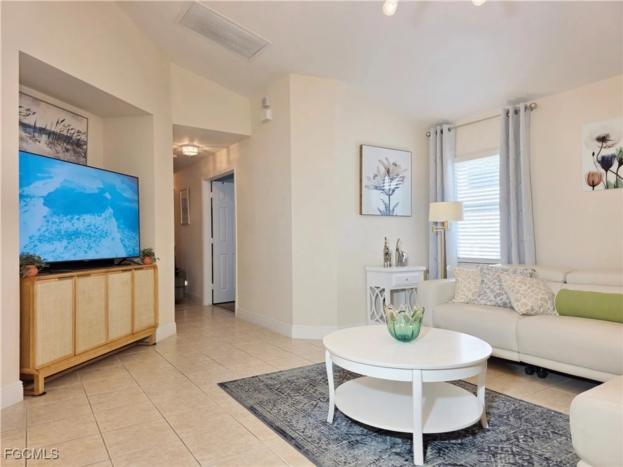 Property Slideshow image 7 of 36 | 2305 summersweet dr, Alva, FL, 33920