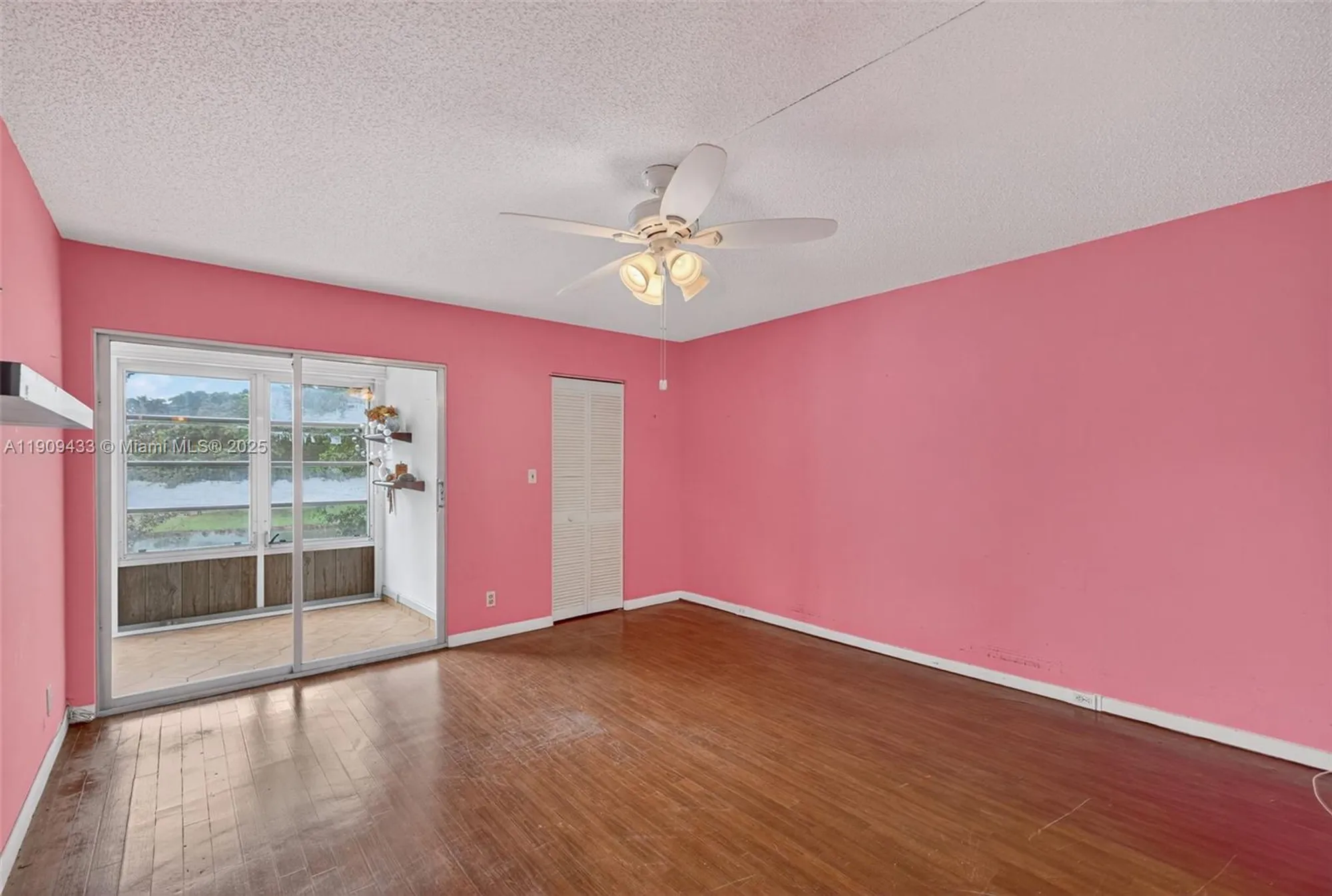 Property Slideshow image 17 of 49 | 2005 granada dr n2, Coconut Creek, FL, 33066