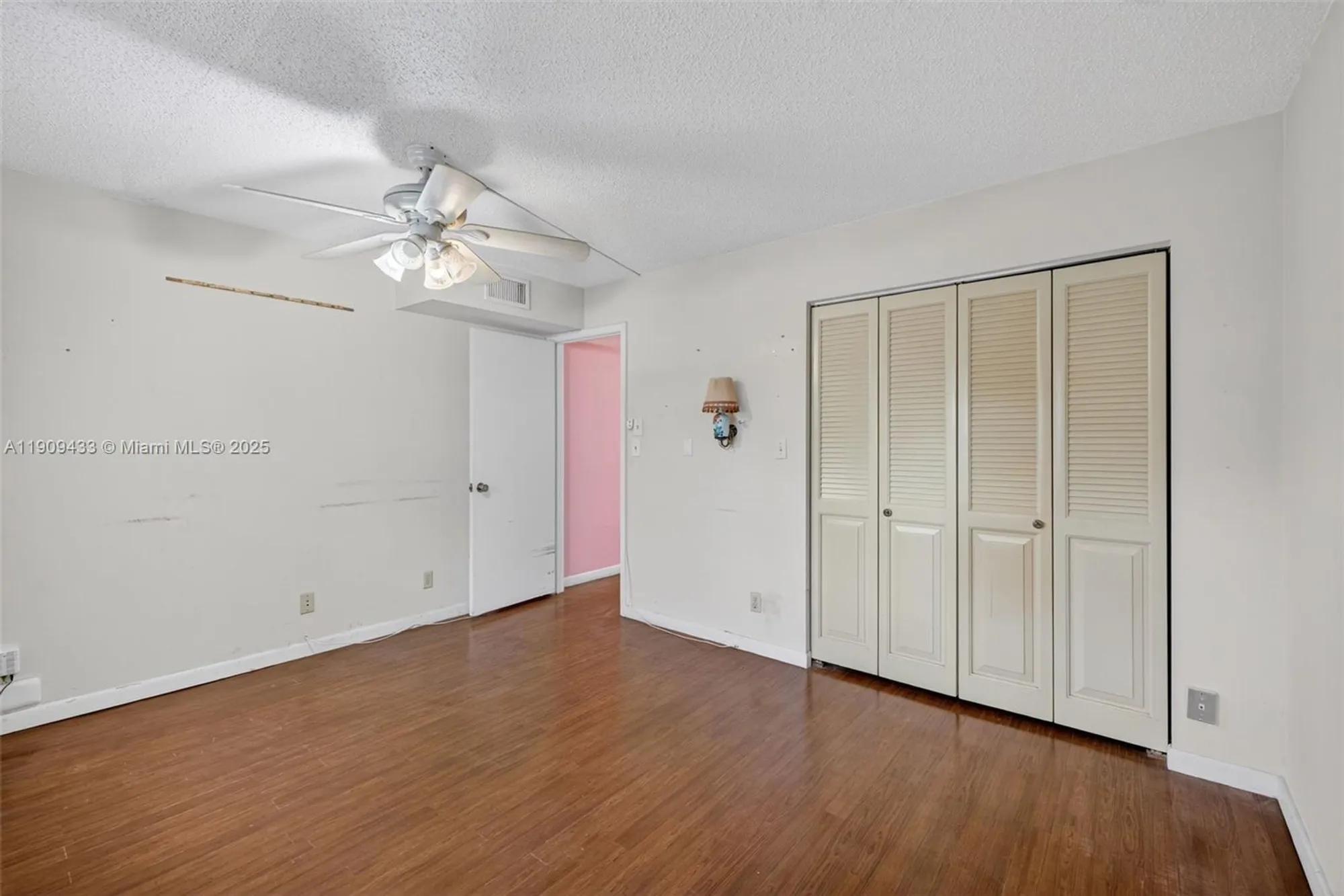 Property Slideshow image 26 of 49 | 2005 granada dr n2, Coconut Creek, FL, 33066