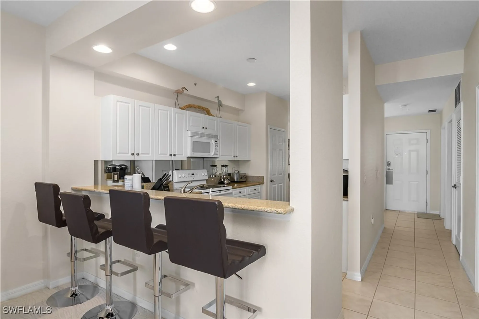 Property Slideshow image 13 of 33 | 7930 mahogany run ln 814, Naples, FL, 34113