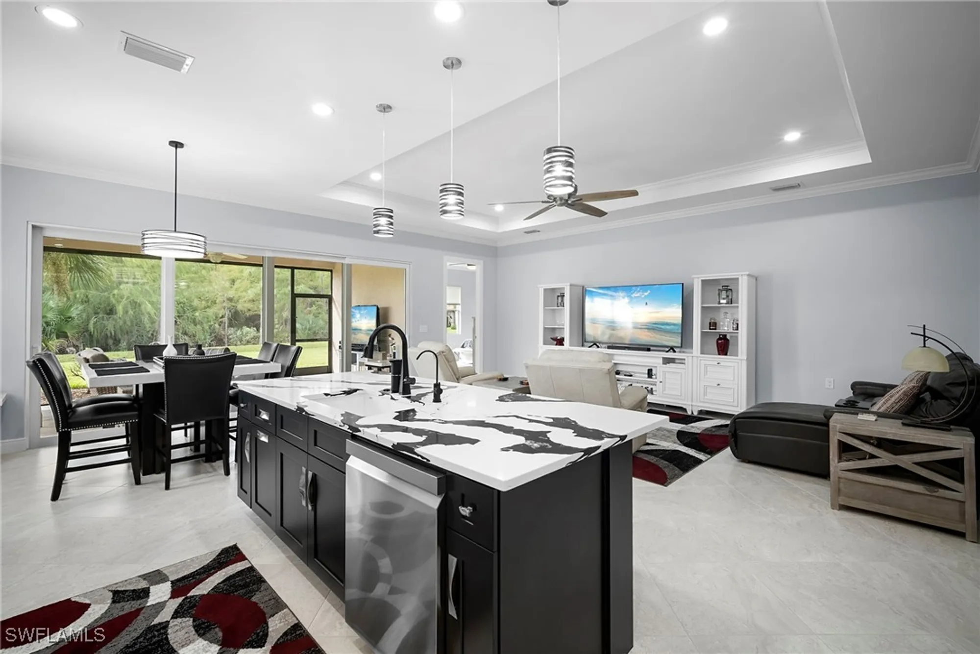 Property Slideshow image 14 of 43 | 10335 materita dr, Fort Myers, FL, 33913