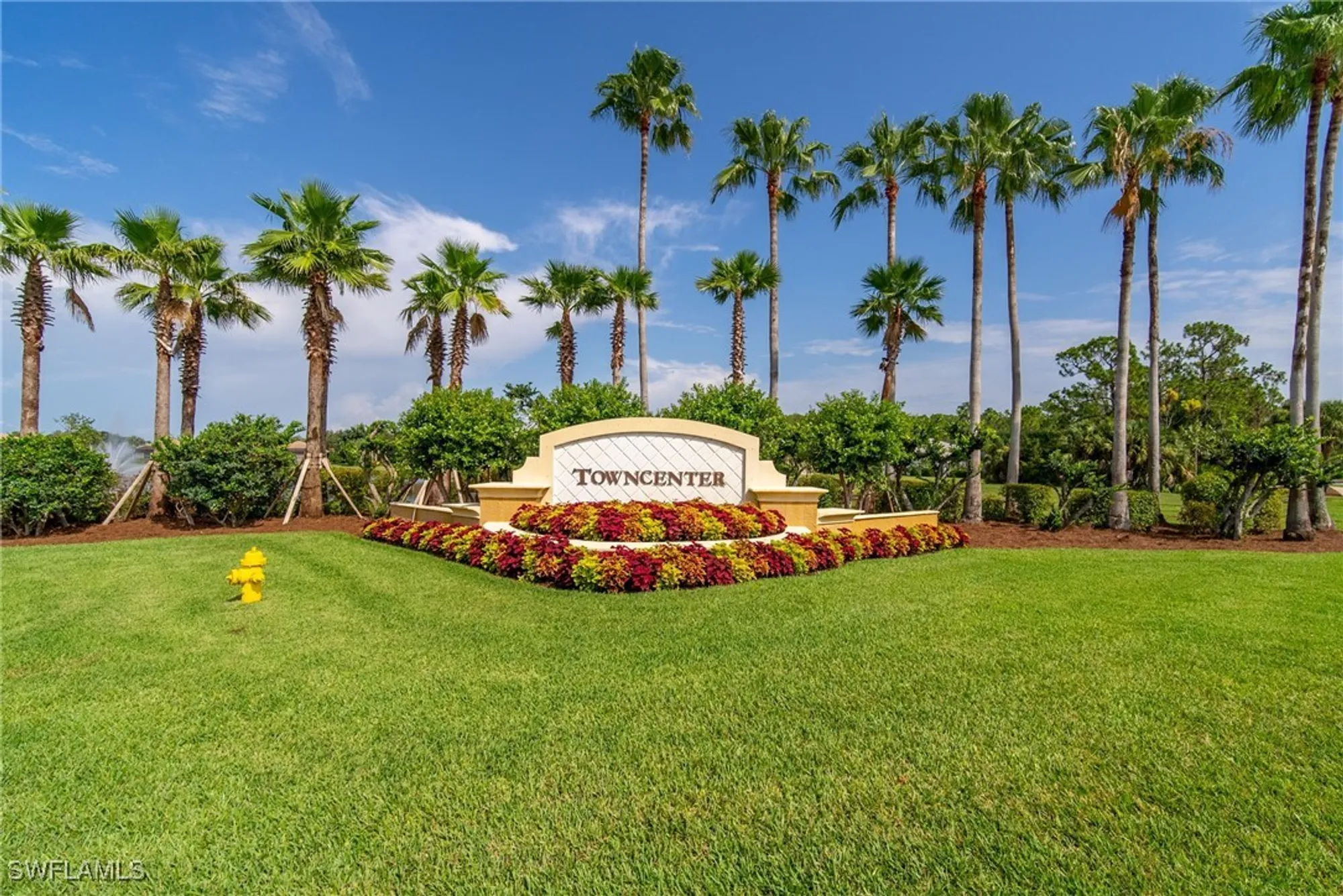 Property Slideshow image 34 of 43 | 10335 materita dr, Fort Myers, FL, 33913