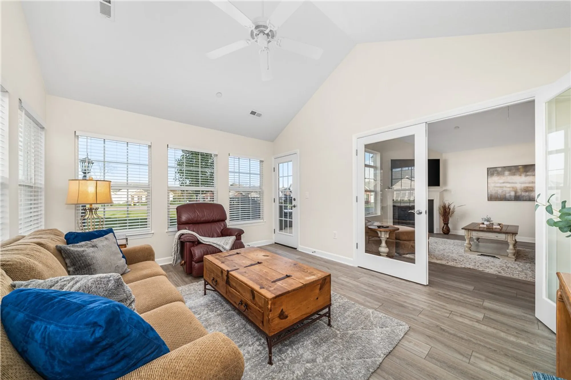 Property Slideshow image 15 of 39 | 6111 heatherfield ct, Harmony, PA, 16037