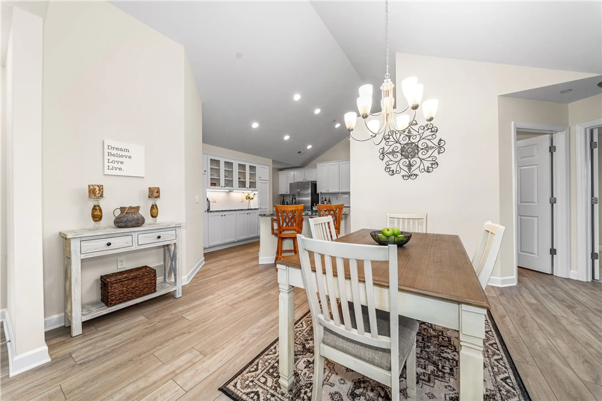 Property Slideshow image 19 of 39 | 6111 heatherfield ct, Harmony, PA, 16037