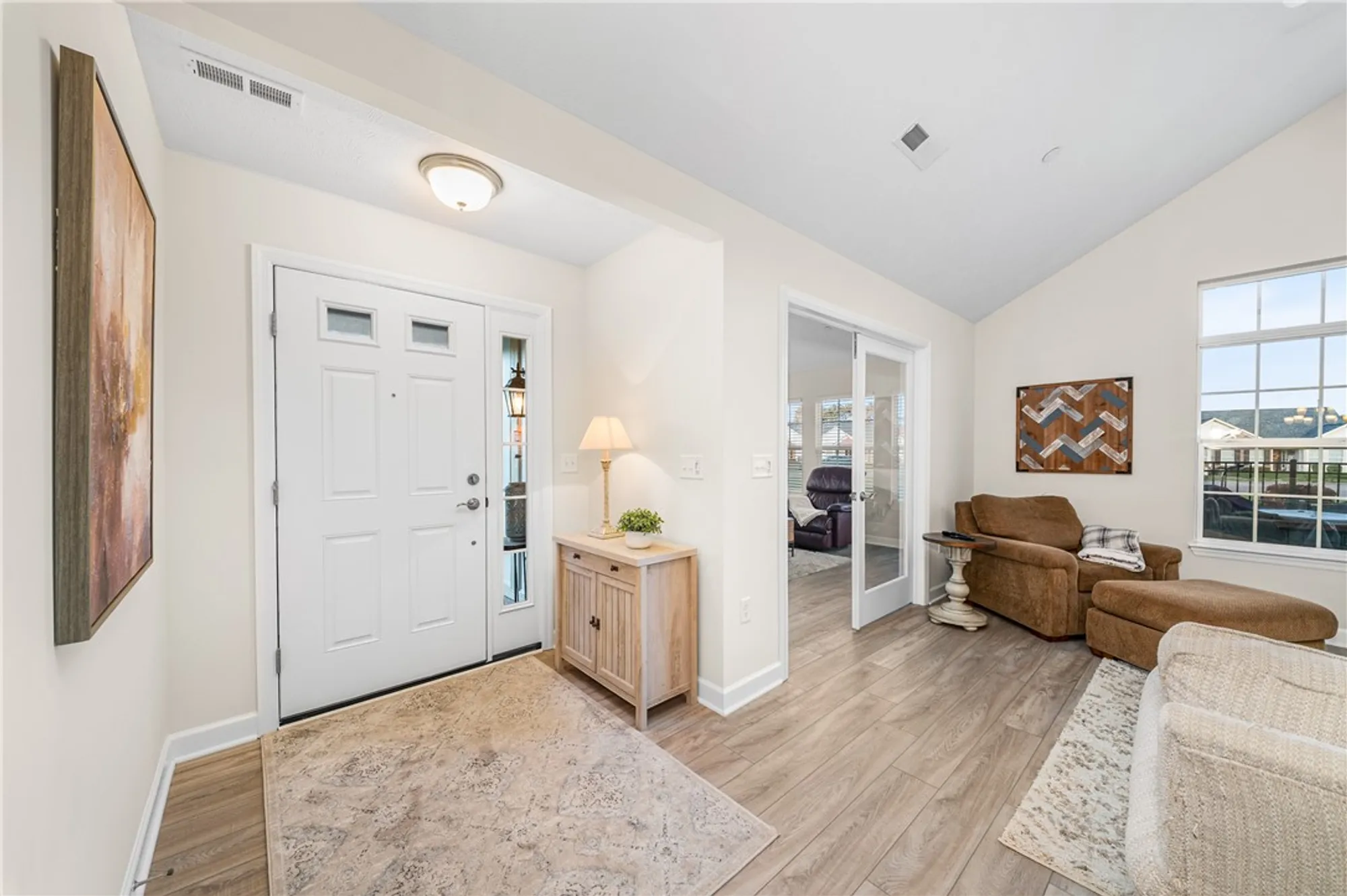 Property Slideshow image 10 of 39 | 6111 heatherfield ct, Harmony, PA, 16037