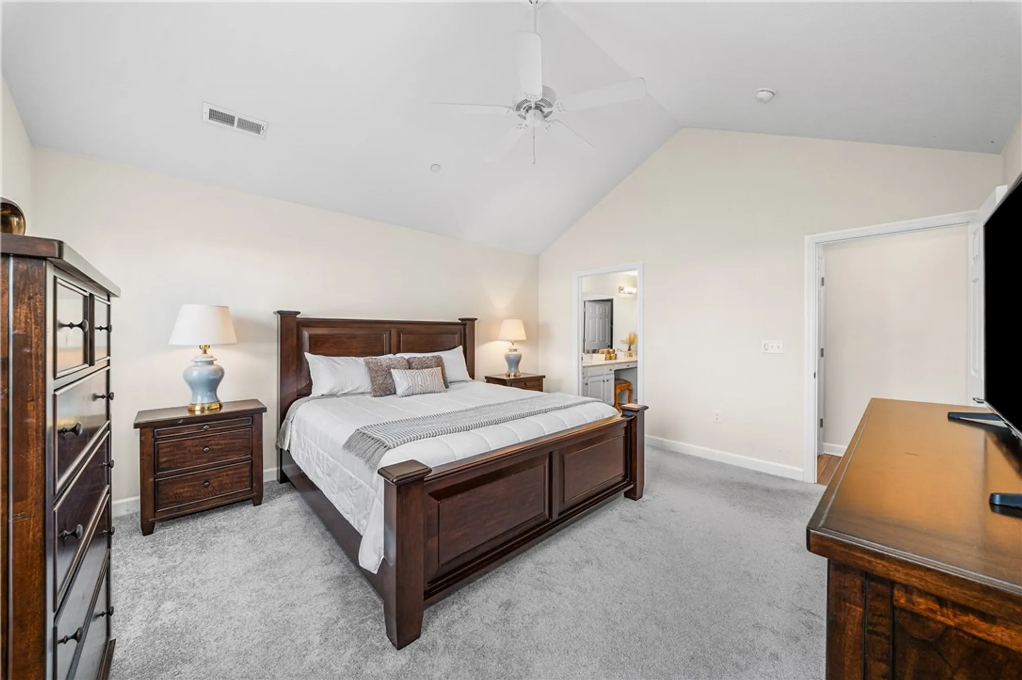 Property Slideshow image 25 of 39 | 6111 heatherfield ct, Harmony, PA, 16037