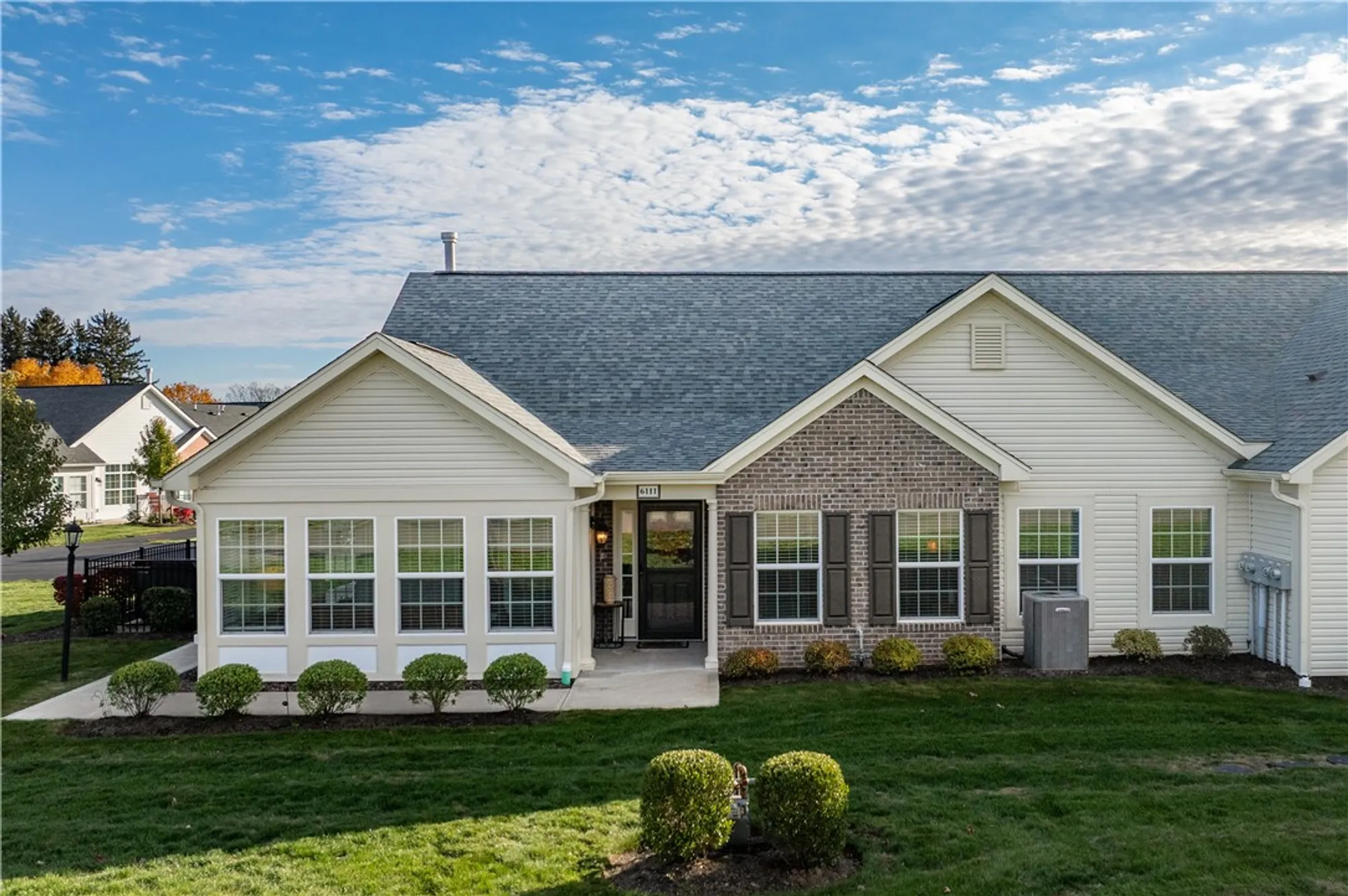 Property Slideshow image 2 of 39 | 6111 heatherfield ct, Harmony, PA, 16037
