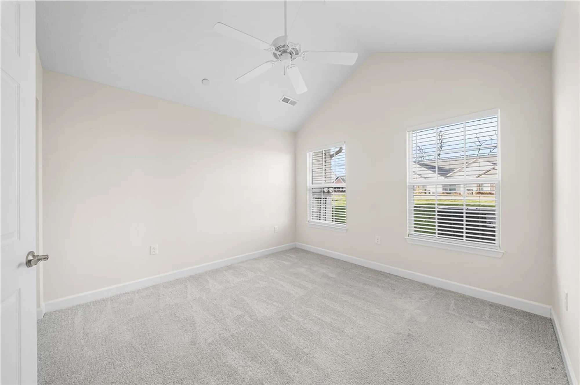 Property Slideshow image 30 of 39 | 6111 heatherfield ct, Harmony, PA, 16037