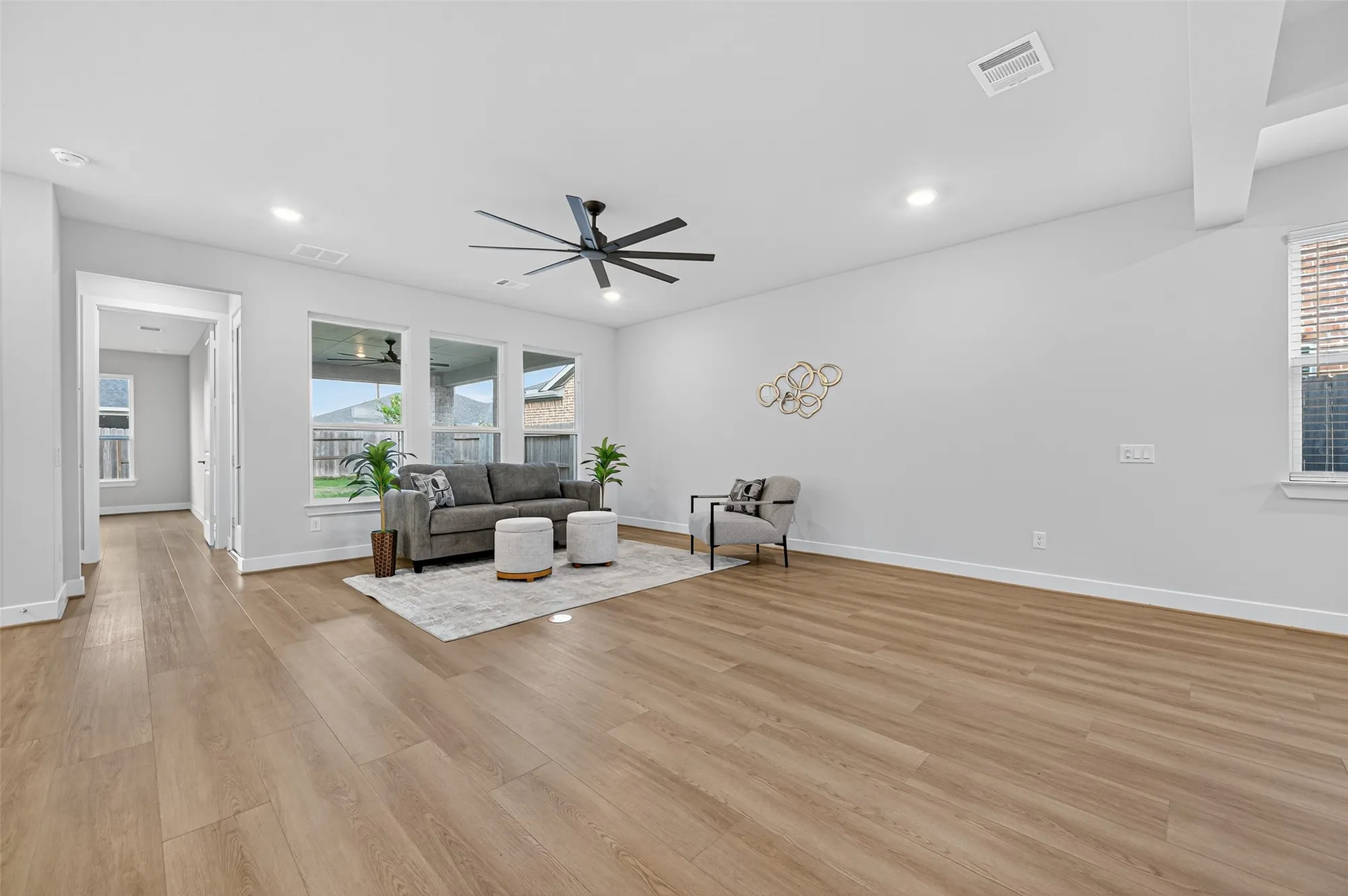 Property Slideshow image 11 of 34 | 29010 persimmon creek ct, Fulshear, TX, 77441