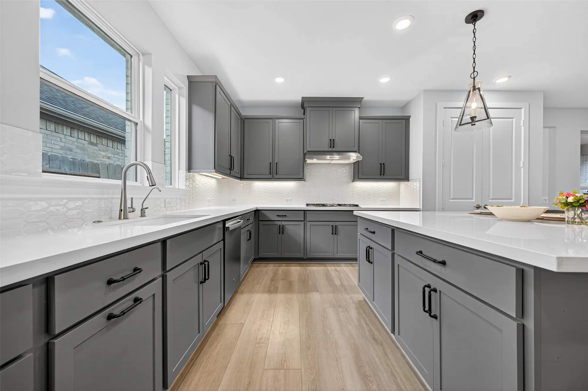 Property Slideshow image 20 of 34 | 29010 persimmon creek ct, Fulshear, TX, 77441