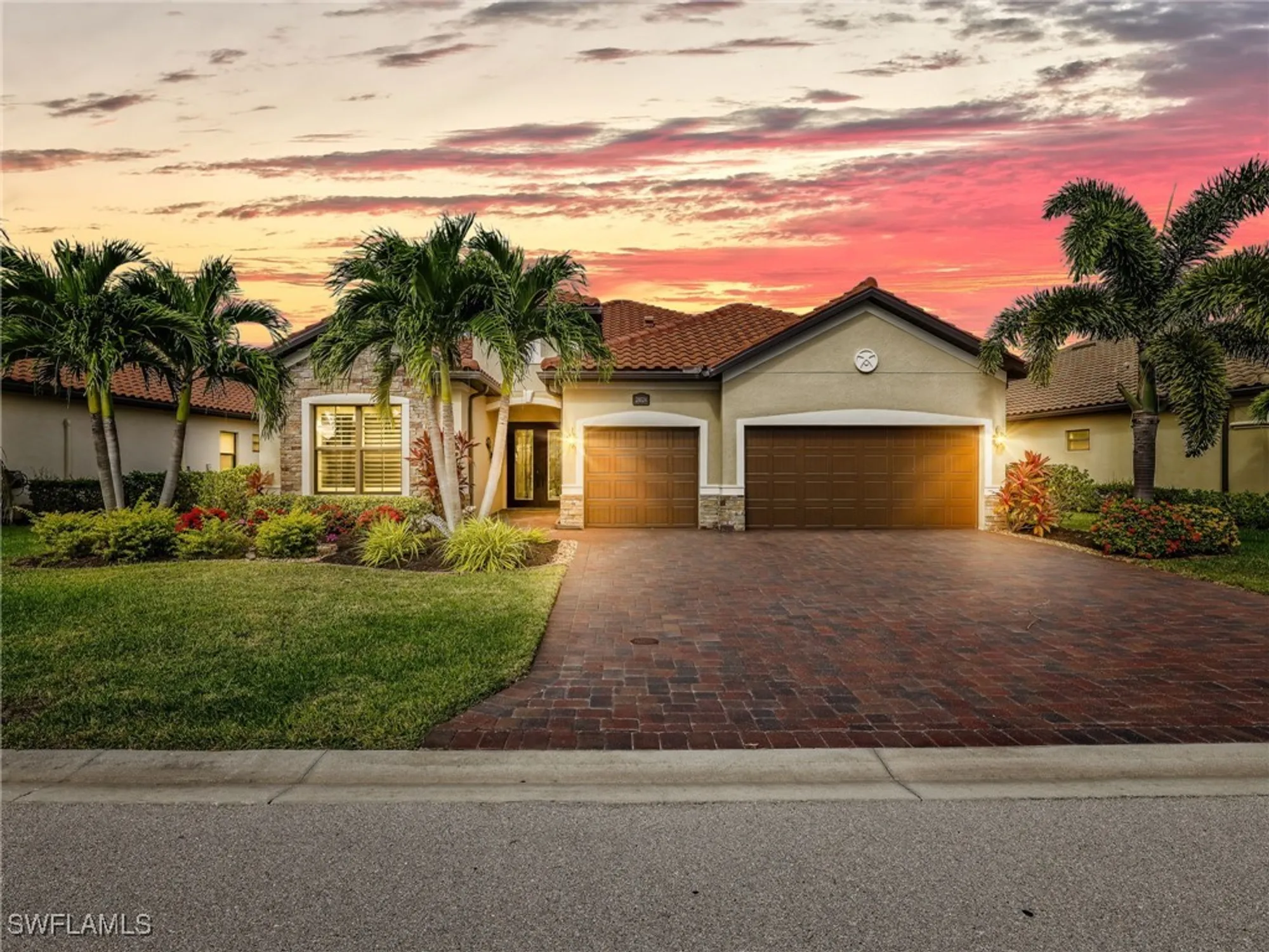 Property Slideshow image 1 of 50 | 28024 kerry ct, Bonita Springs, FL, 34135