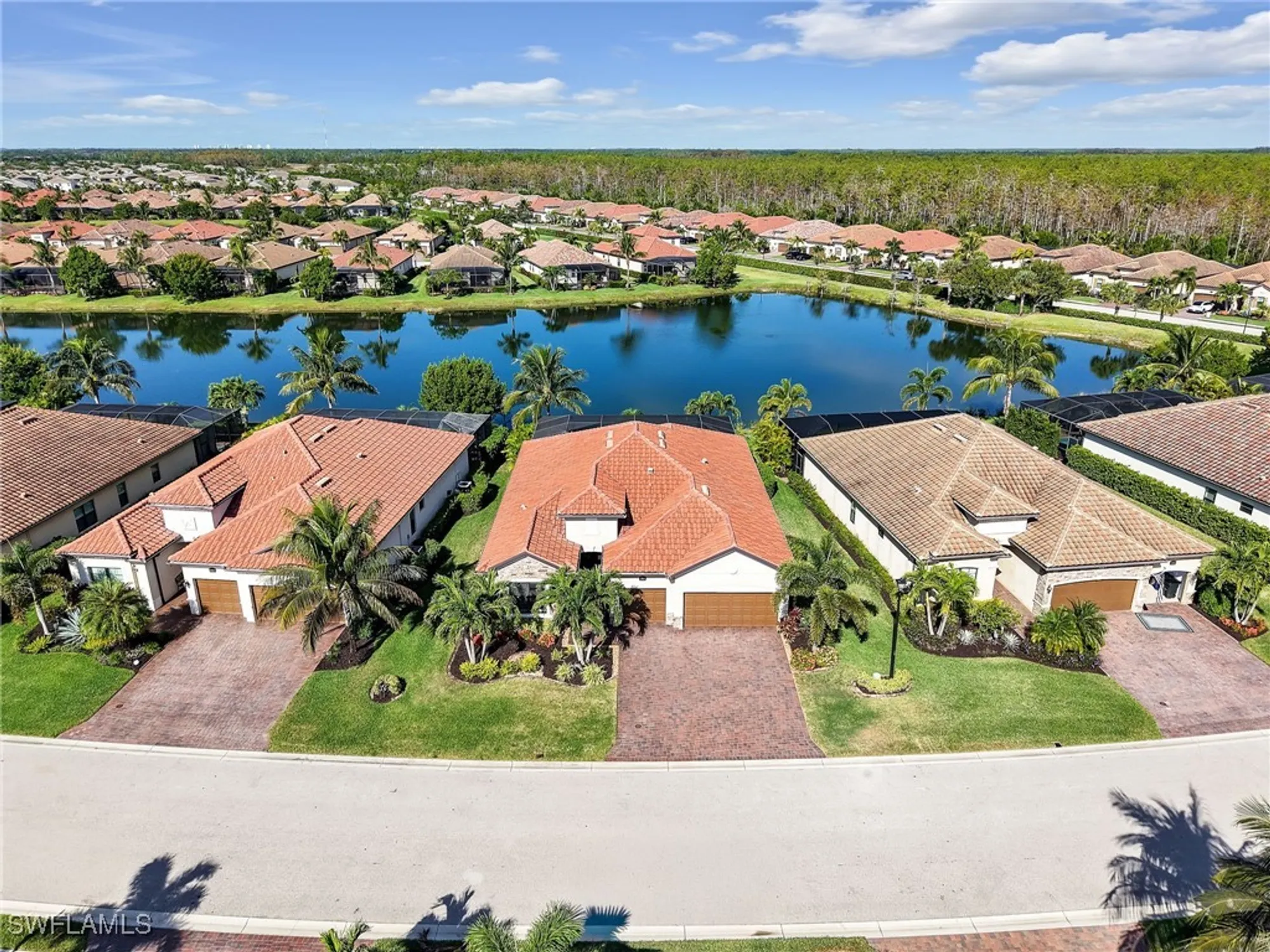 Property Slideshow image 42 of 50 | 28024 kerry ct, Bonita Springs, FL, 34135