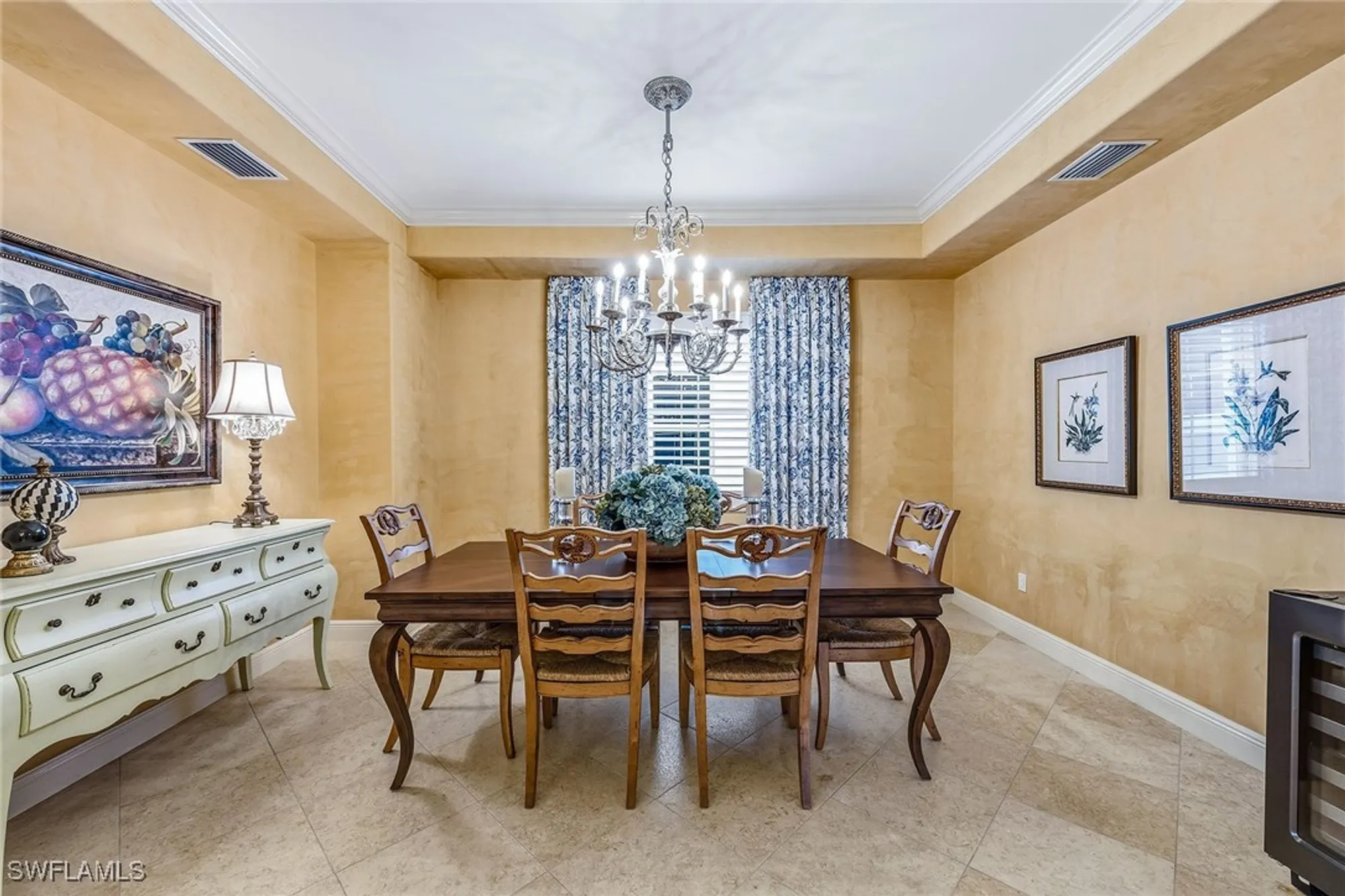 Property Slideshow image 14 of 34 | 537 avellino isles cir 31201, Naples, FL, 34119