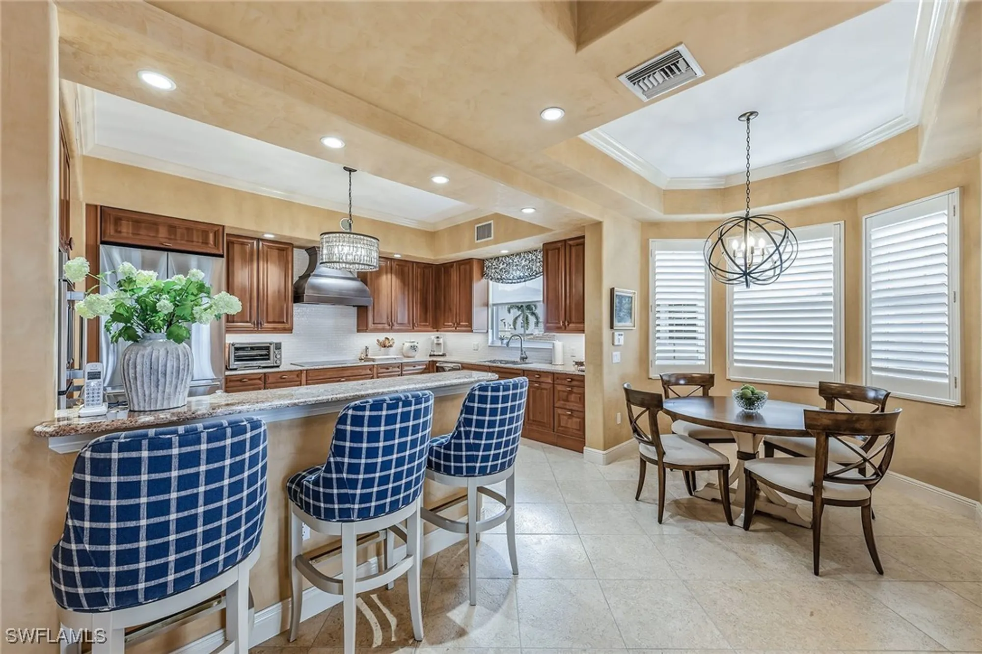 Property Slideshow image 8 of 34 | 537 avellino isles cir # 201, Naples, FL, 34119