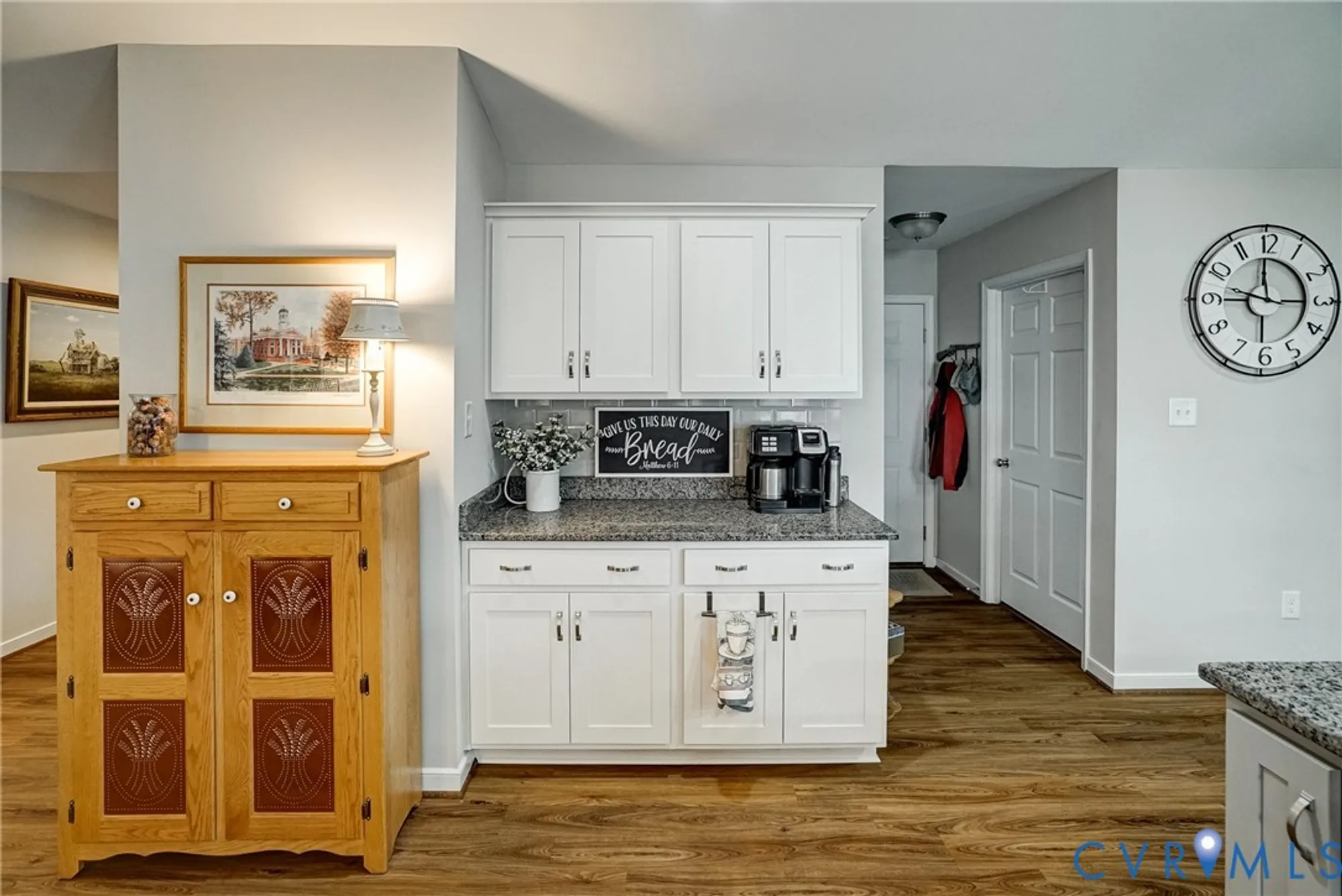 Property Slideshow image 15 of 42 | 7247 cherry leaf way, Mechanicsville, VA, 23111