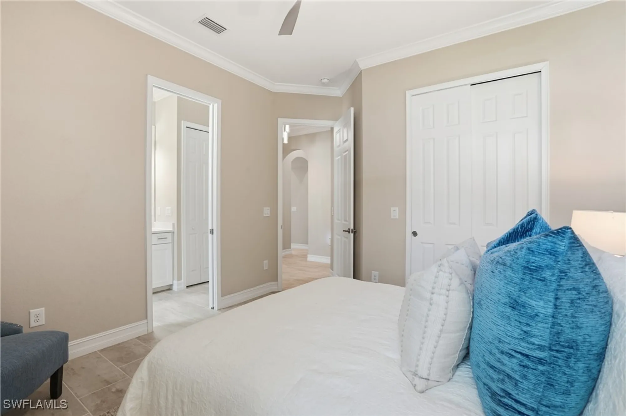 Property Slideshow image 29 of 50 | 14882 blue bay cir, Fort Myers, FL, 33913
