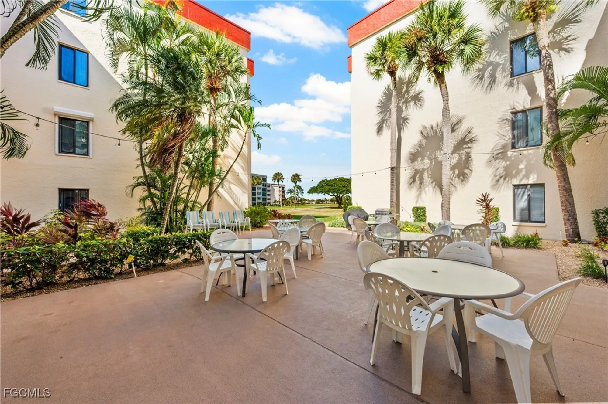 Property Slideshow image 30 of 36 | 7402 lake breeze dr apt 301, Fort Myers, FL, 33907