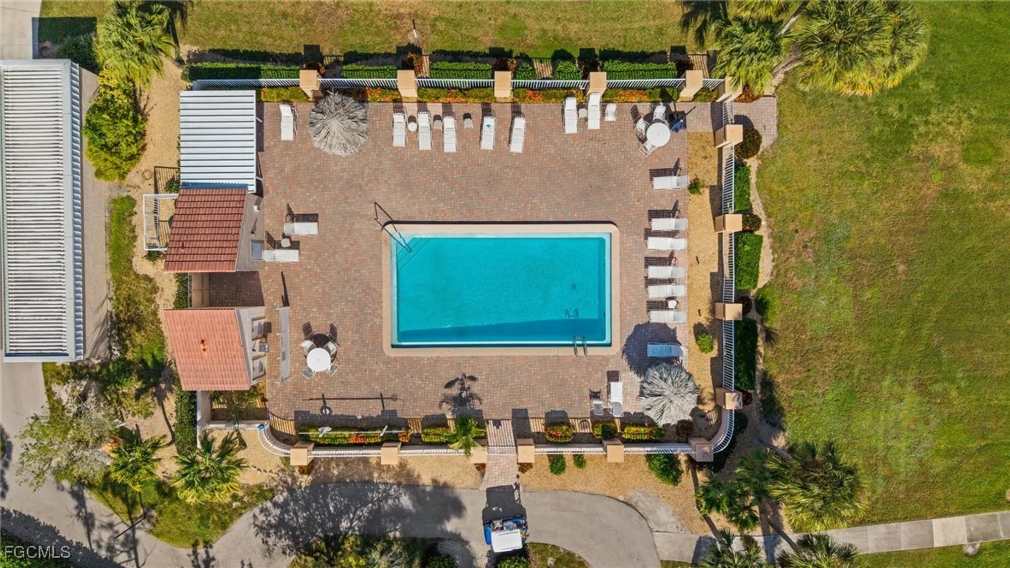 Property Slideshow image 32 of 36 | 7402 lake breeze dr apt 301, Fort Myers, FL, 33907