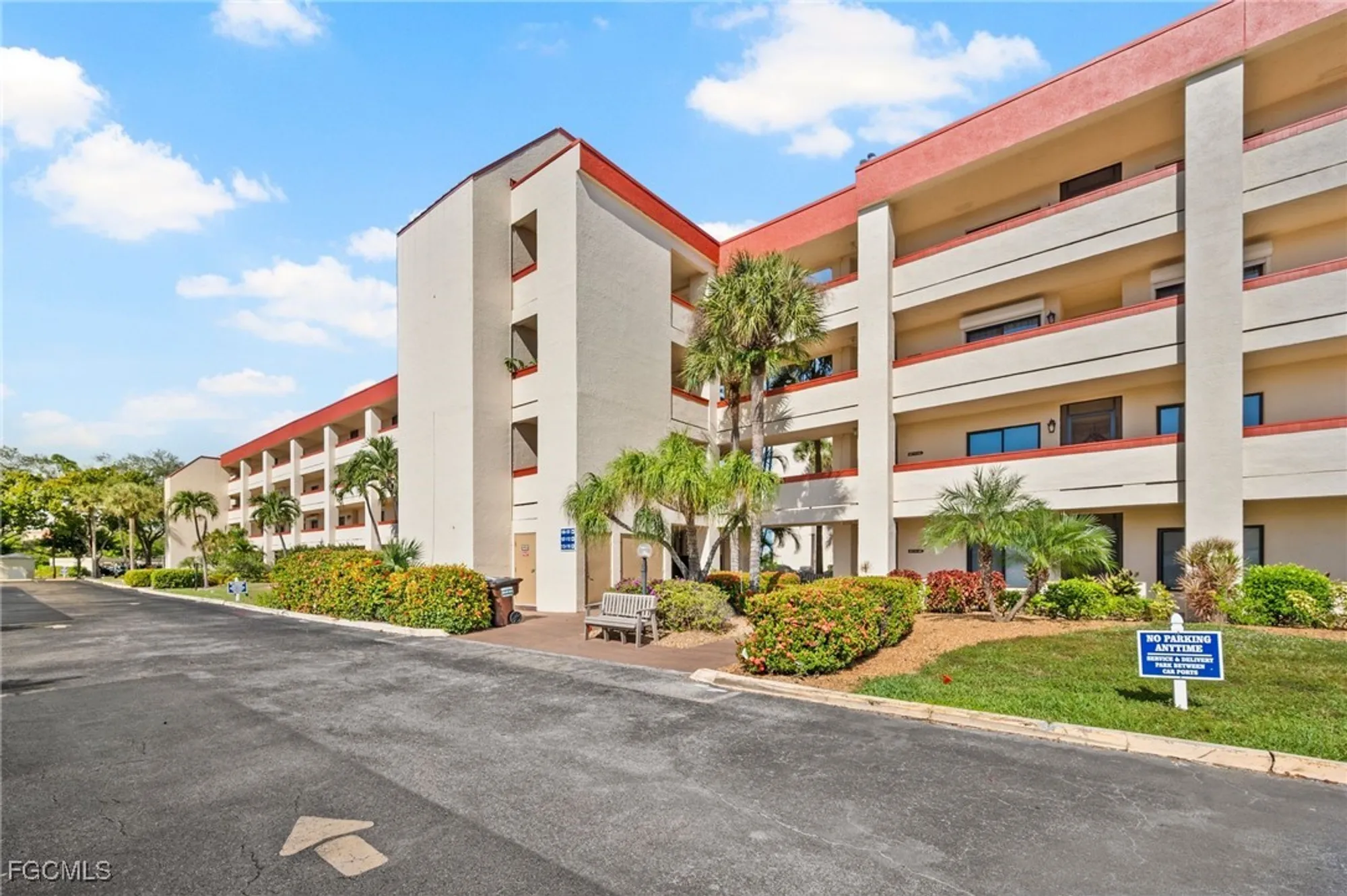 Property Slideshow image 33 of 36 | 7402 lake breeze dr apt 301, Fort Myers, FL, 33907