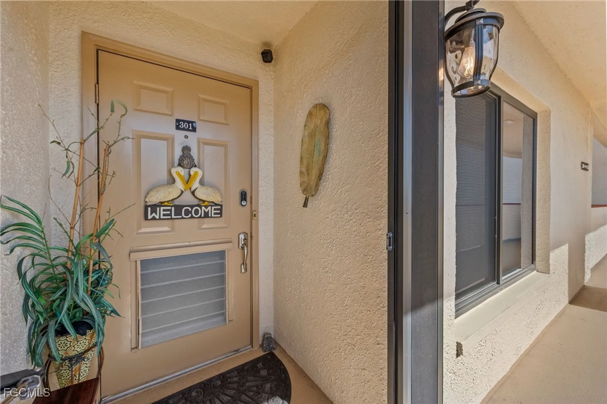 Property Slideshow image 6 of 36 | 7402 lake breeze dr apt 301, Fort Myers, FL, 33907