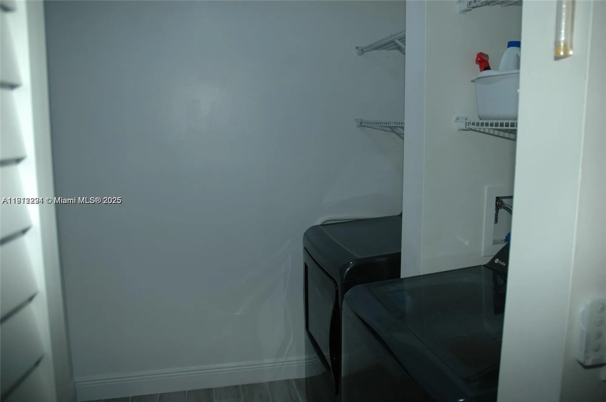 Property Slideshow image 18 of 48 | 3571 inverrary dr 201, Lauderhill, FL, 33319