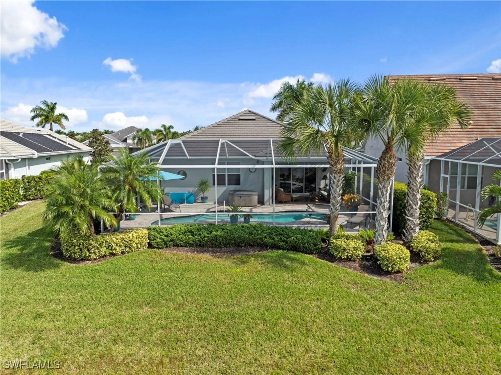Property Slideshow image 32 of 48 | 10613 jackson square dr, Estero, FL, 33928