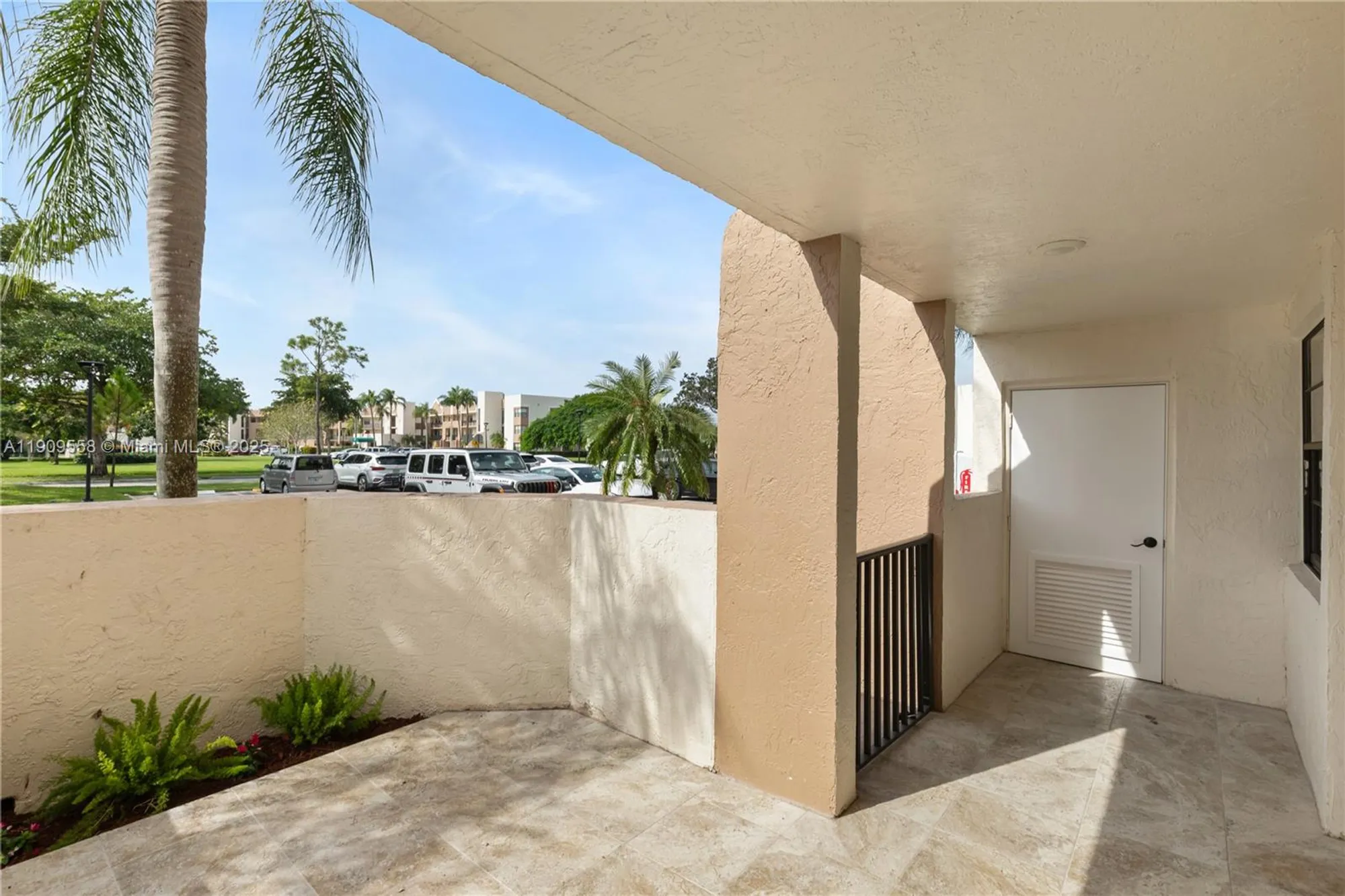 Property Slideshow image 35 of 38 | 7408 fairfax dr 108, Tamarac, FL, 33321