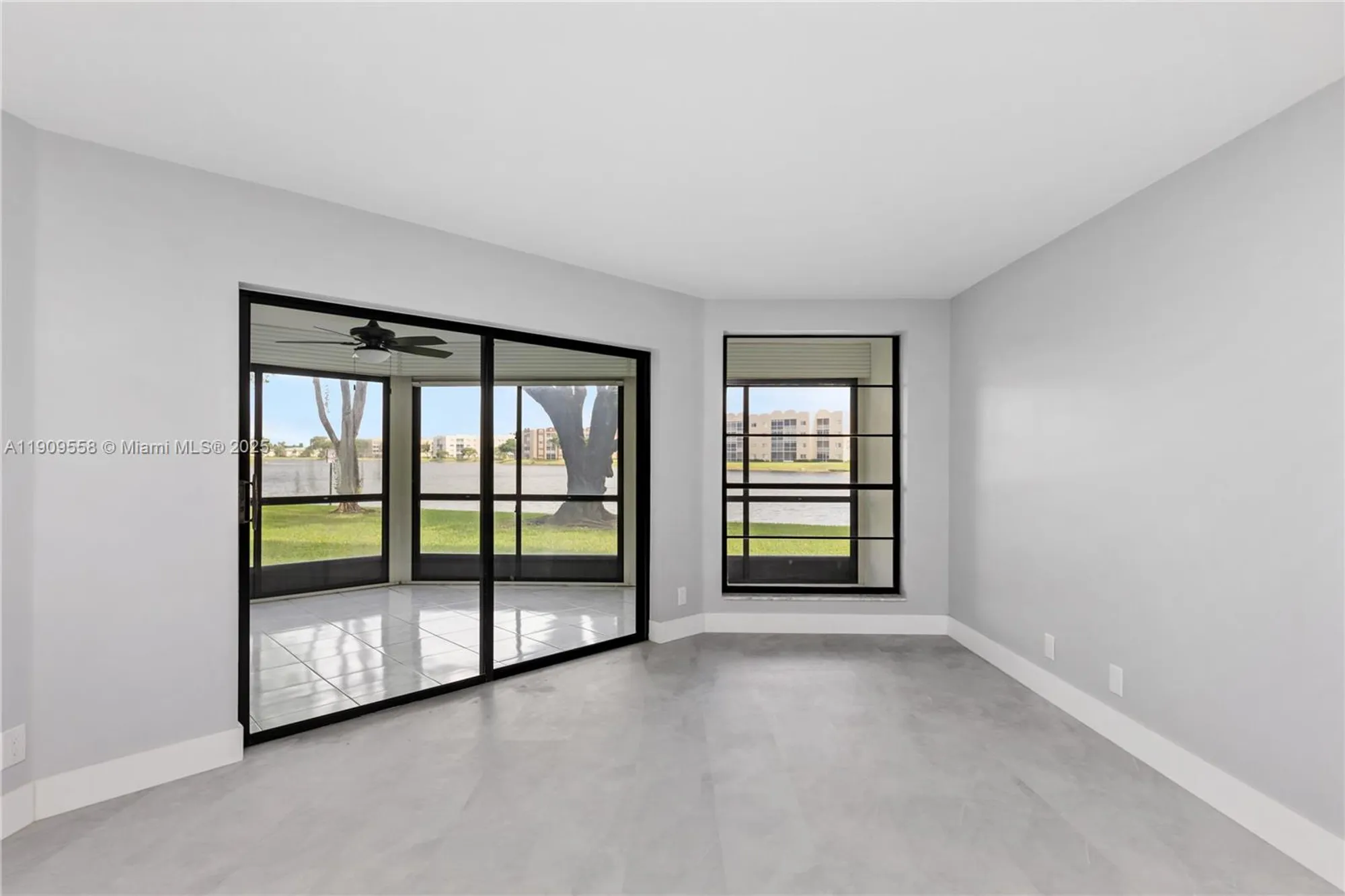 Property Slideshow image 6 of 38 | 7408 fairfax dr 108, Tamarac, FL, 33321