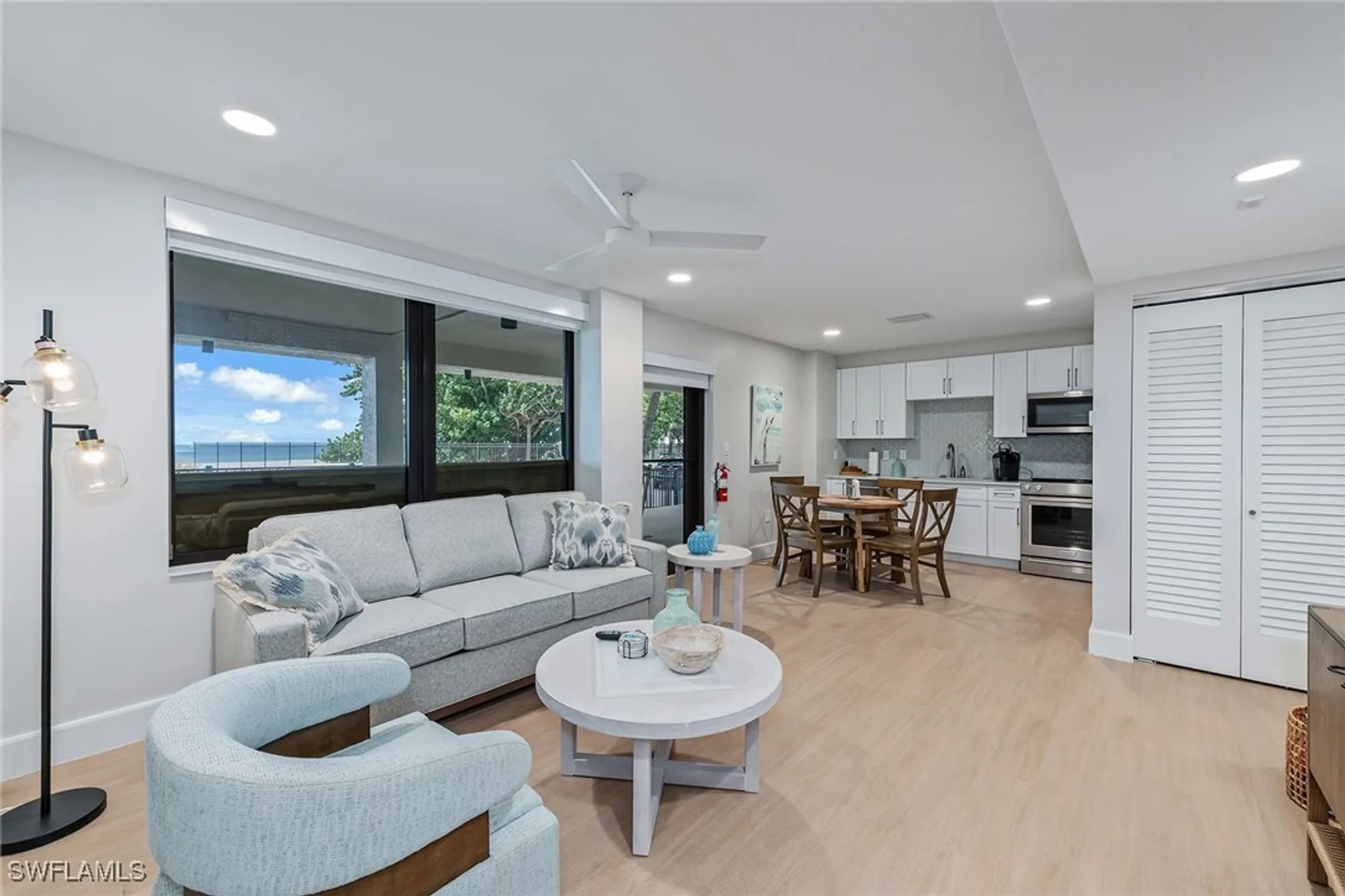 Property Slideshow image 25 of 31 | 3399 gulf shore blvd 309, Naples, FL, 34103