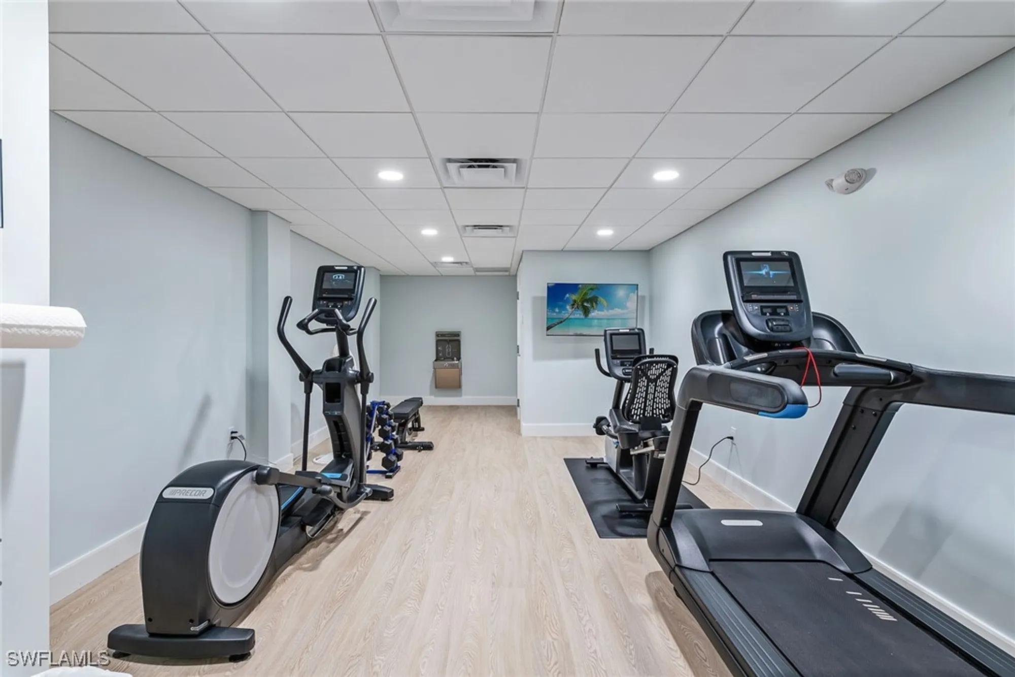 Property Slideshow image 22 of 31 | 3399 gulf shore blvd 309, Naples, FL, 34103