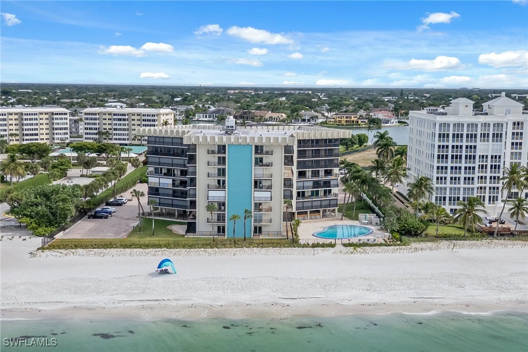 Property Slideshow image 4 of 31 | 3399 gulf shore blvd 309, Naples, FL, 34103