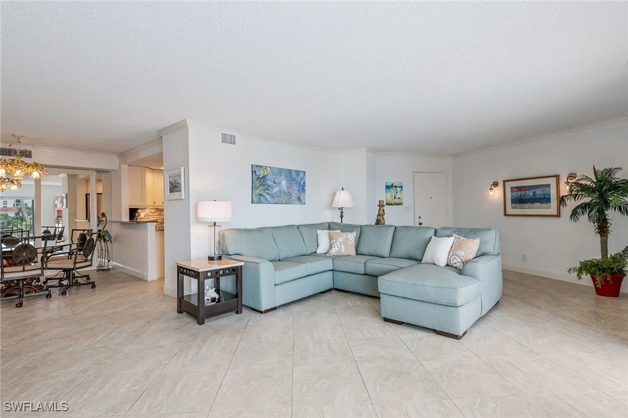 Property Slideshow image 8 of 31 | 3399 gulf shore blvd 309, Naples, FL, 34103