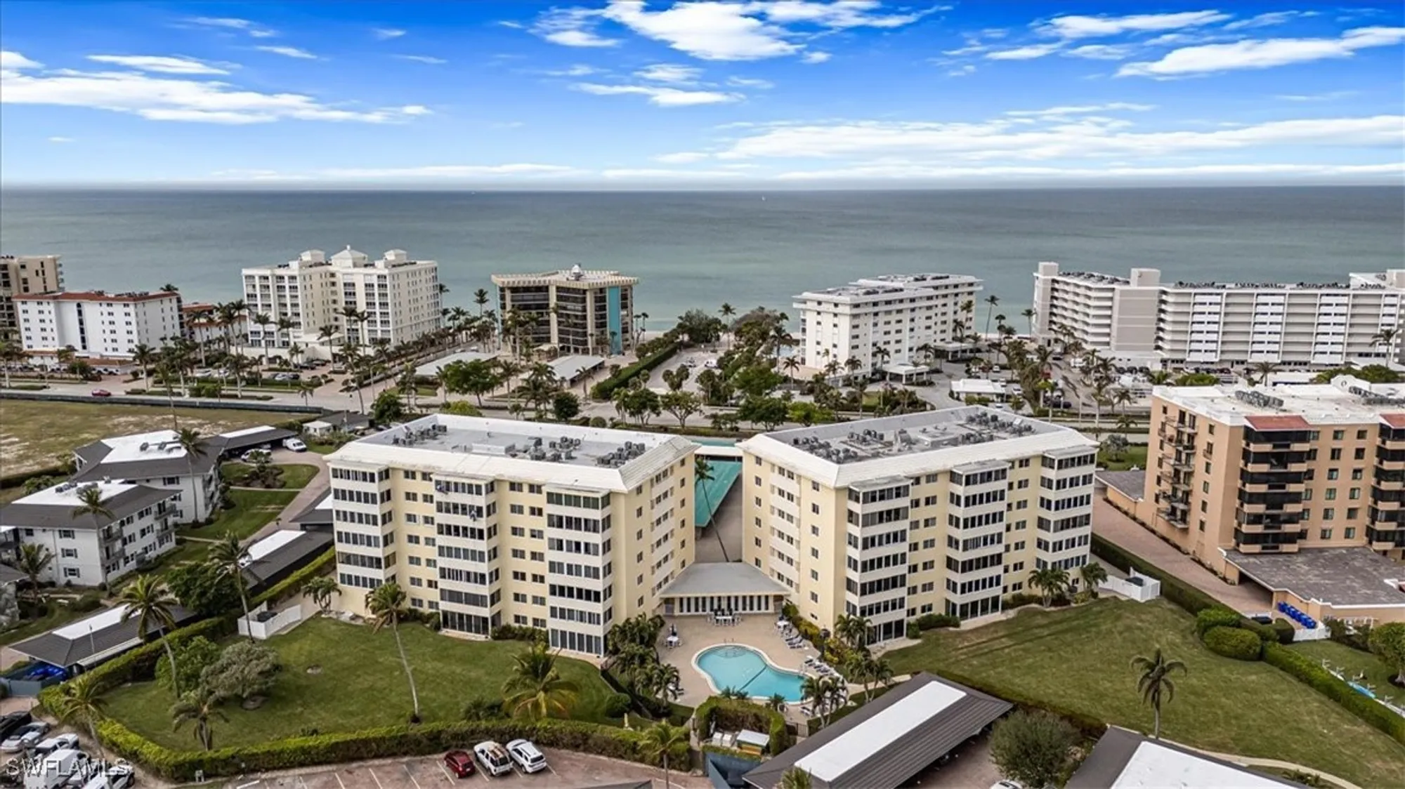 Property Slideshow image 1 of 24 | 3410 gulf shore blvd 302, Naples, FL, 34103