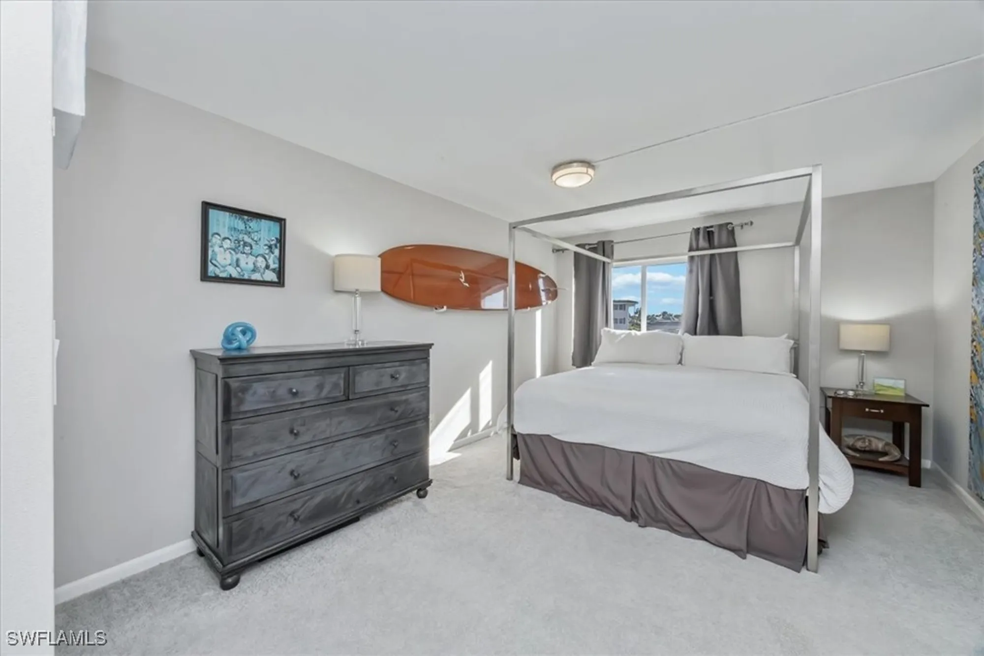 Property Slideshow image 8 of 24 | 3410 gulf shore blvd 302, Naples, FL, 34103