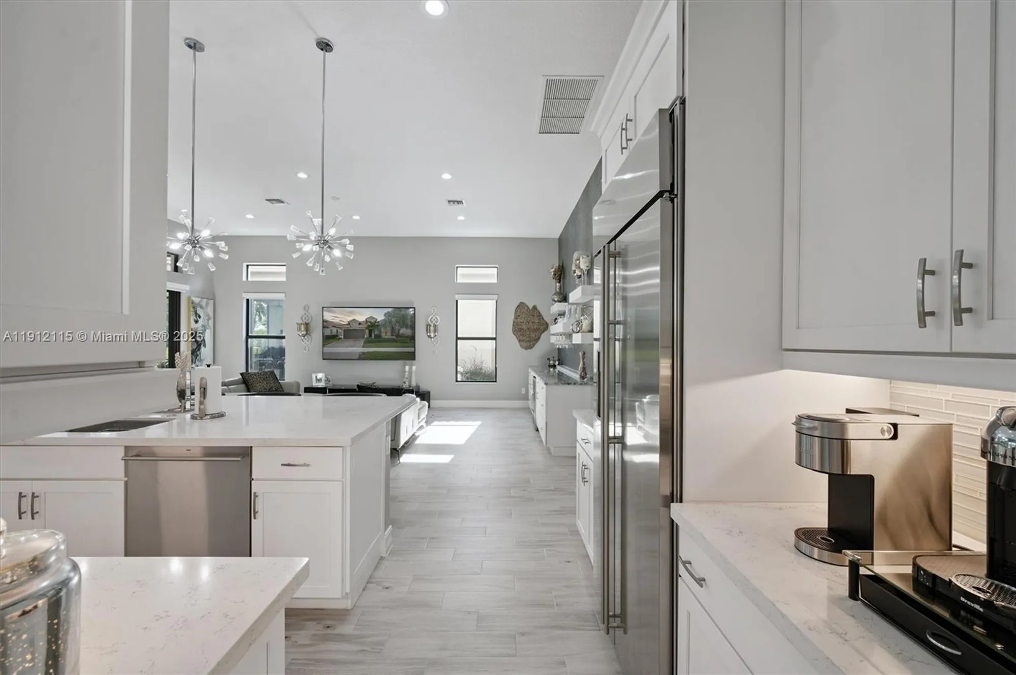 Property Slideshow image 12 of 75 | 12065 kalmar cir n, Parkland, FL, 33076