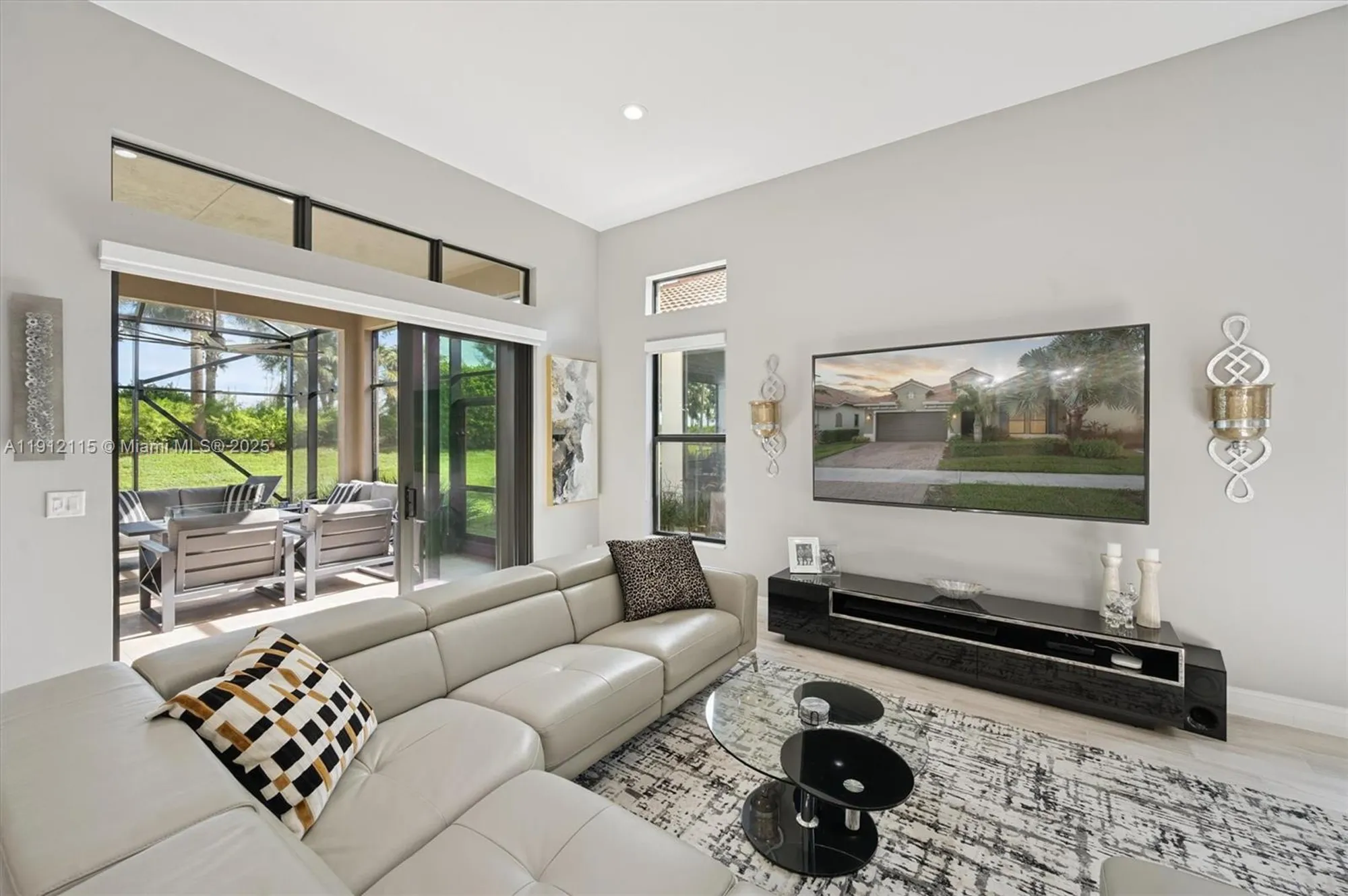 Property Slideshow image 27 of 75 | 12065 kalmar cir n, Parkland, FL, 33076