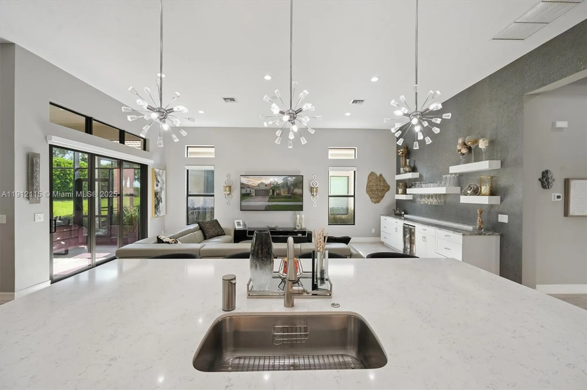 Property Slideshow image 22 of 75 | 12065 kalmar cir n, Parkland, FL, 33076