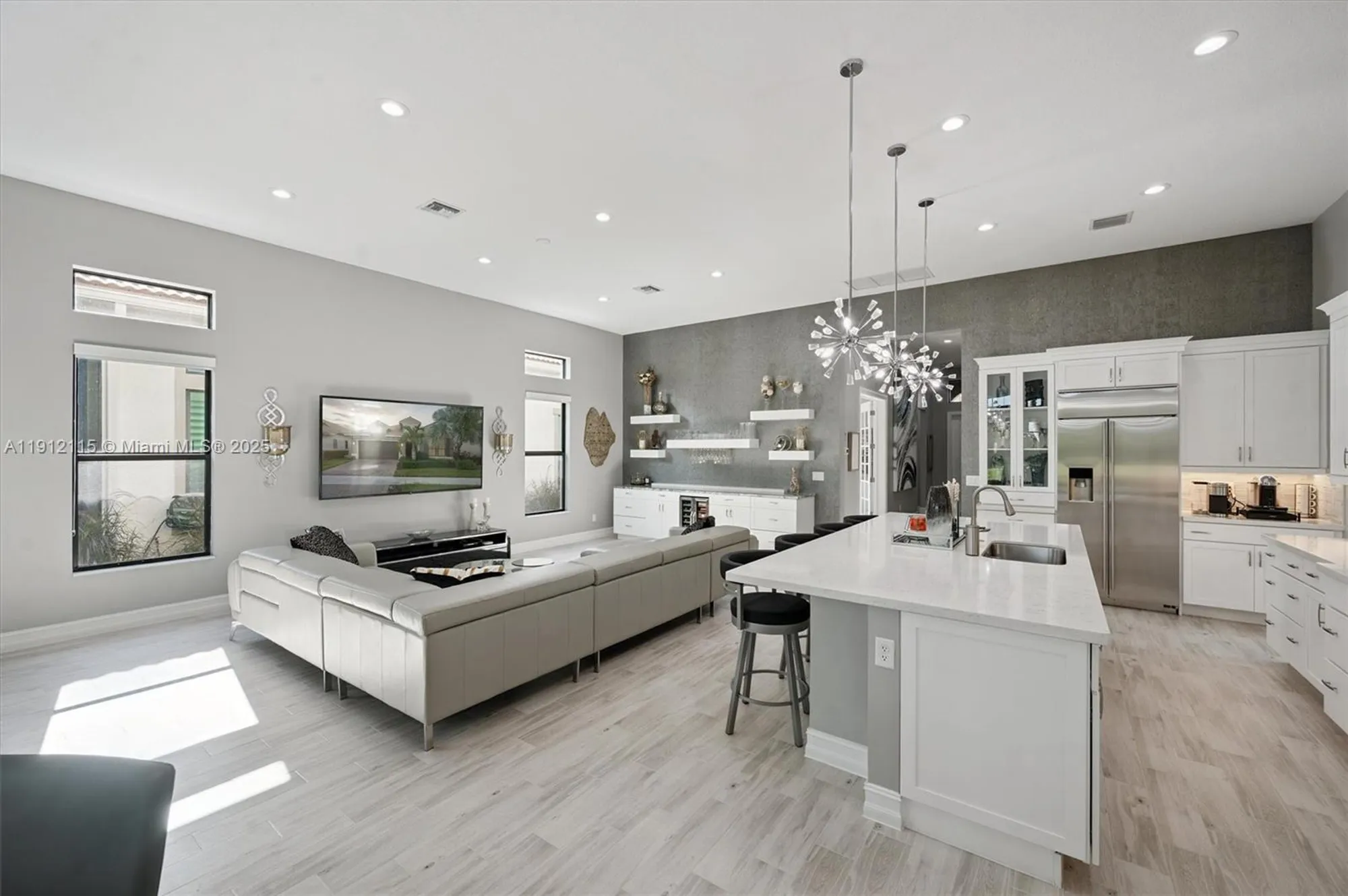 Property Slideshow image 23 of 75 | 12065 kalmar cir n, Parkland, FL, 33076