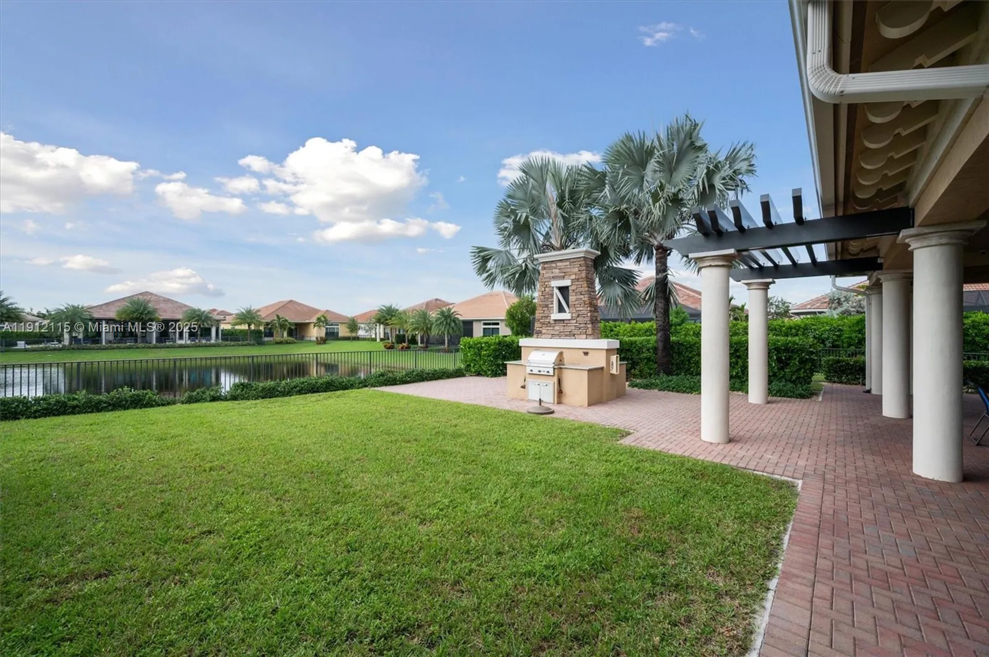 Property Slideshow image 60 of 75 | 12065 kalmar cir n, Parkland, FL, 33076