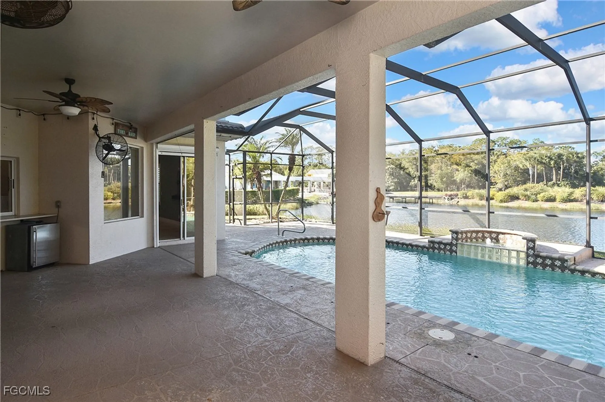 Property Slideshow image 18 of 47 | 11066 seminole palm way, Fort Myers, FL, 33966