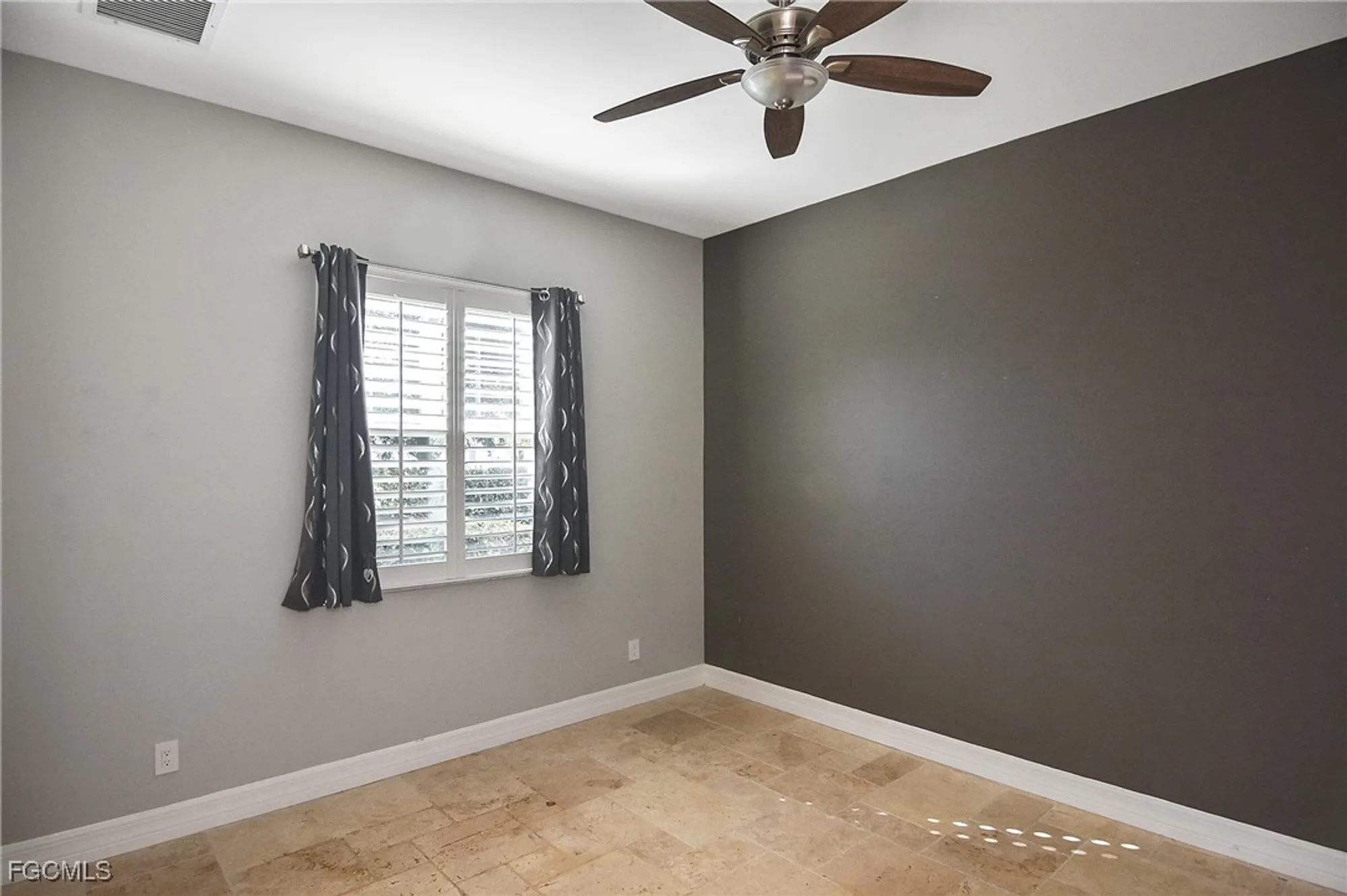 Property Slideshow image 30 of 47 | 11066 seminole palm way, Fort Myers, FL, 33966